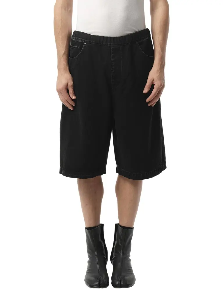 Entire Studios Spar Shorts in Magnetite Black