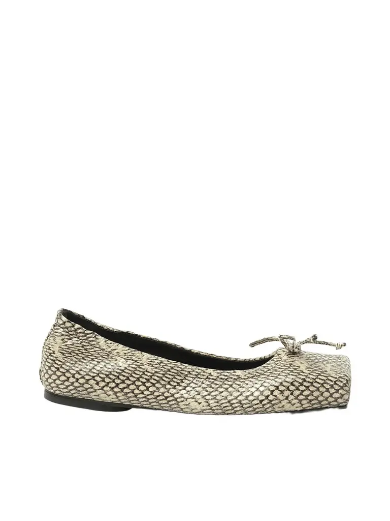 Jacquemus Les Ballerines Ballet | Image 1 Jacquemus Les Ballerines Ballet | Image 1