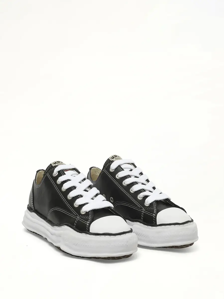 Maison MIHARA YASUHIRO Peterson OG Leather Low Sneaker in Black/white | Thumbnail 3