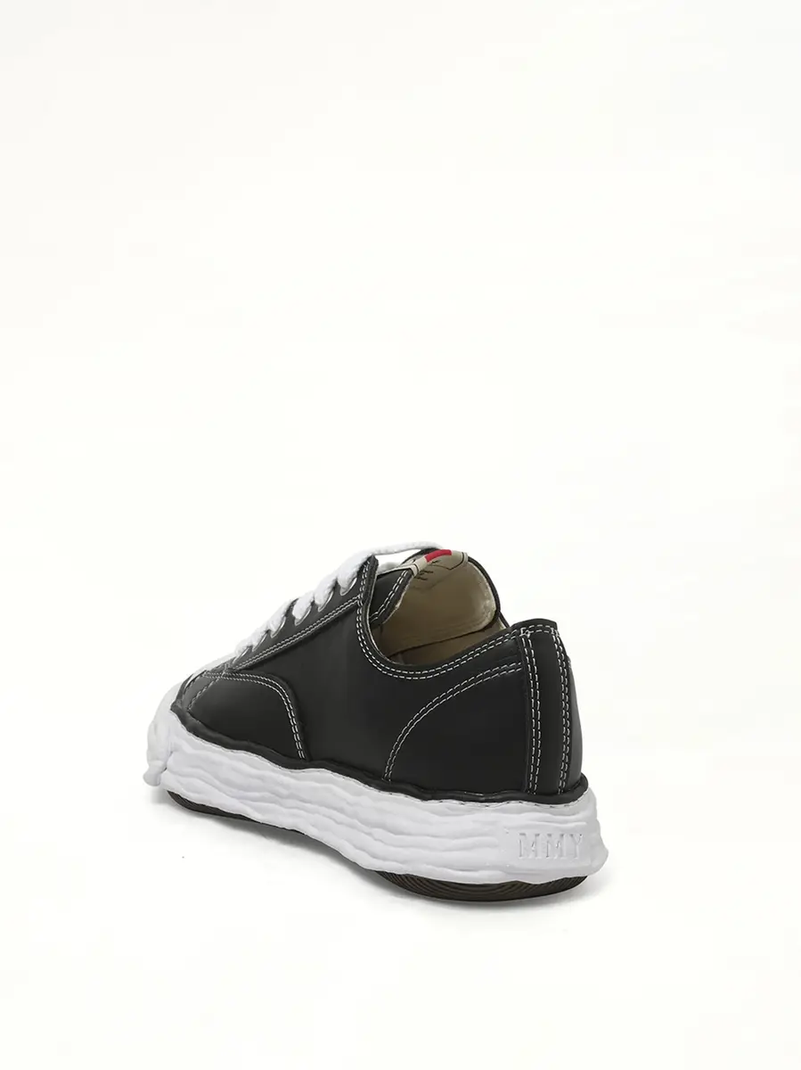 Maison MIHARA YASUHIRO Peterson 23 OG Low Leather Sneaker in Black/white | Thumbnail 4