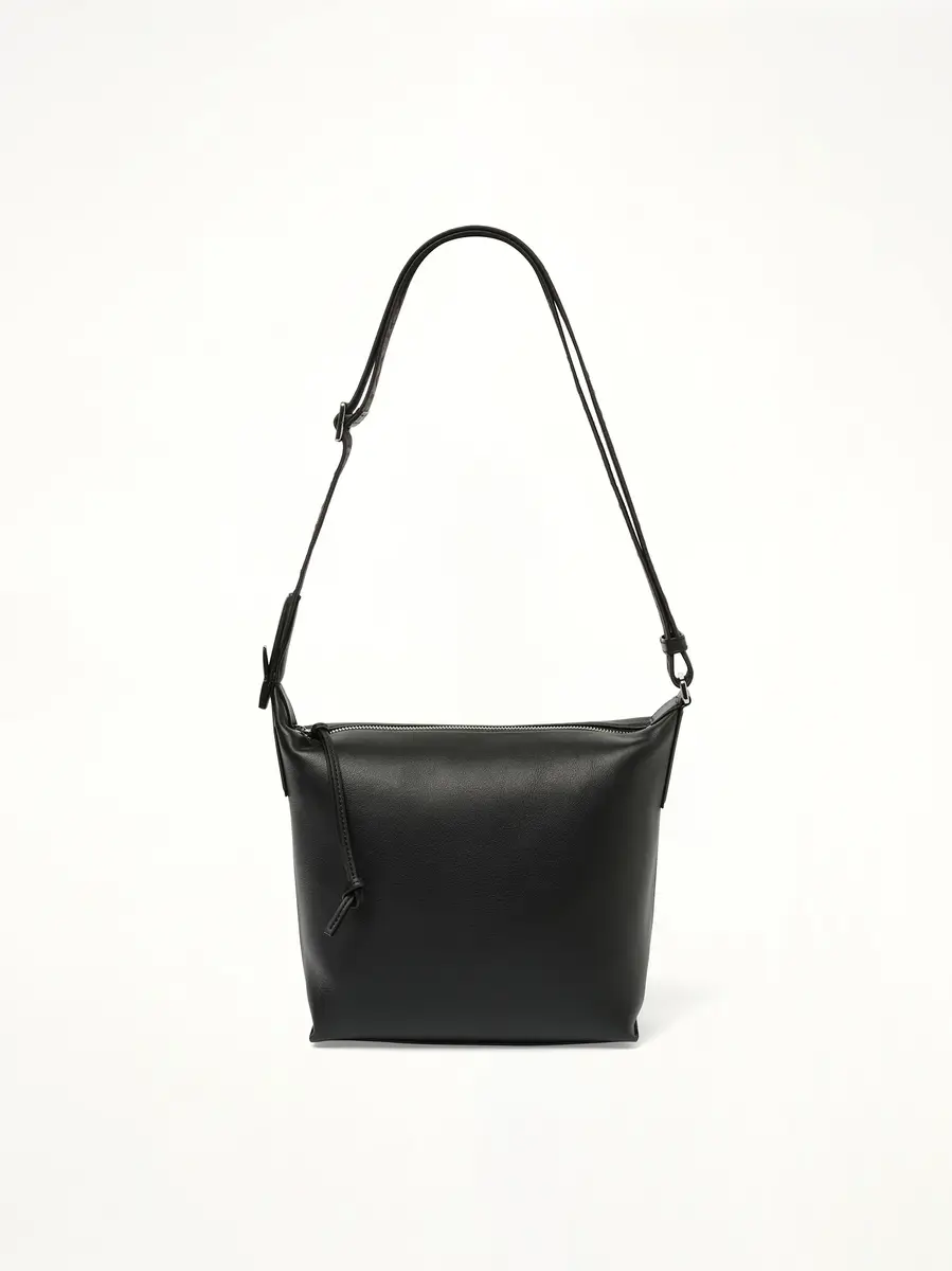Loewe Cubi Crossbody Small | Thumbnail 3 Loewe Cubi Crossbody Small | Thumbnail 3