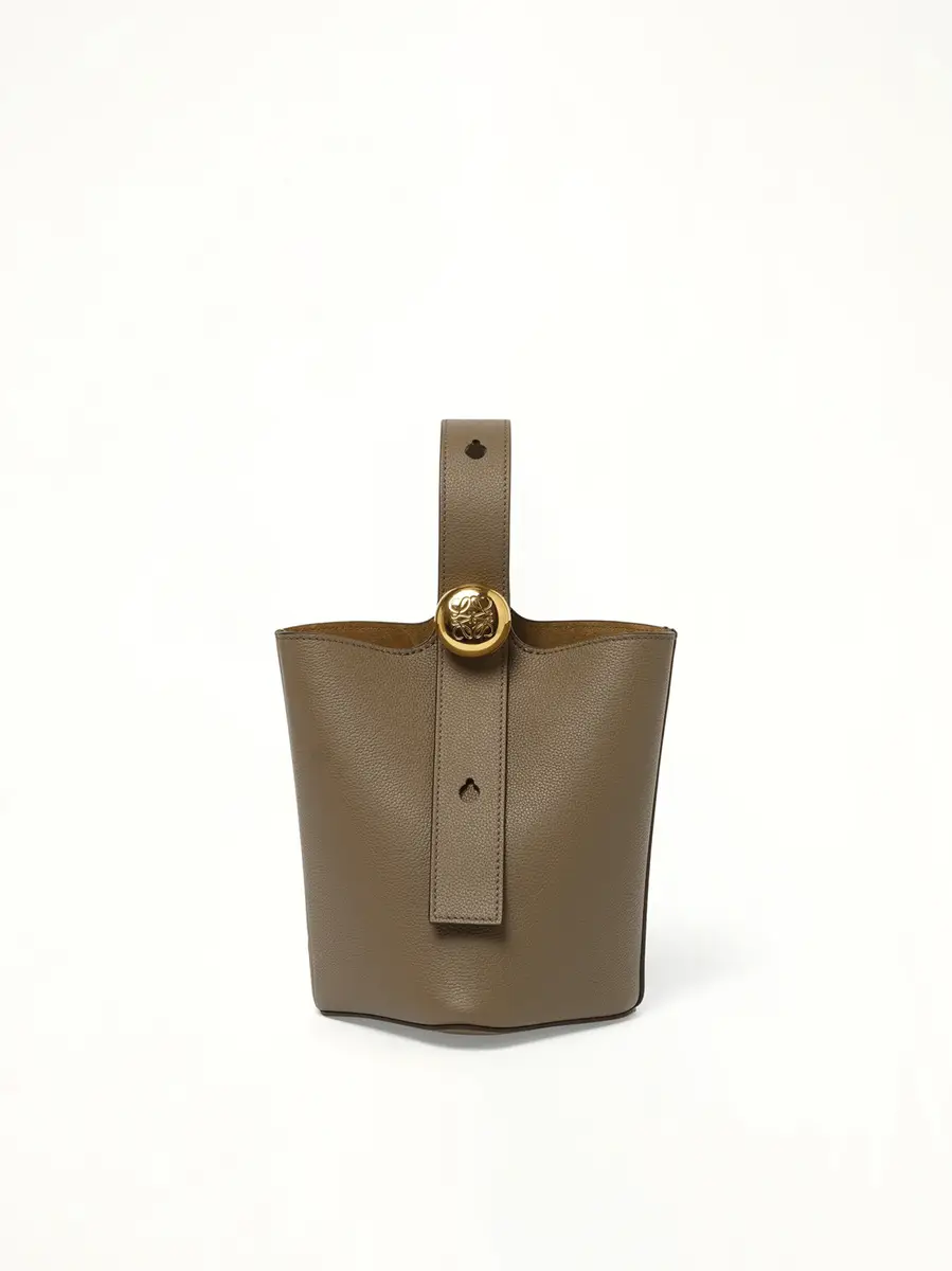 Loewe Pebble Bucket Mini | Thumbnail 3 Loewe Pebble Bucket Mini | Thumbnail 3