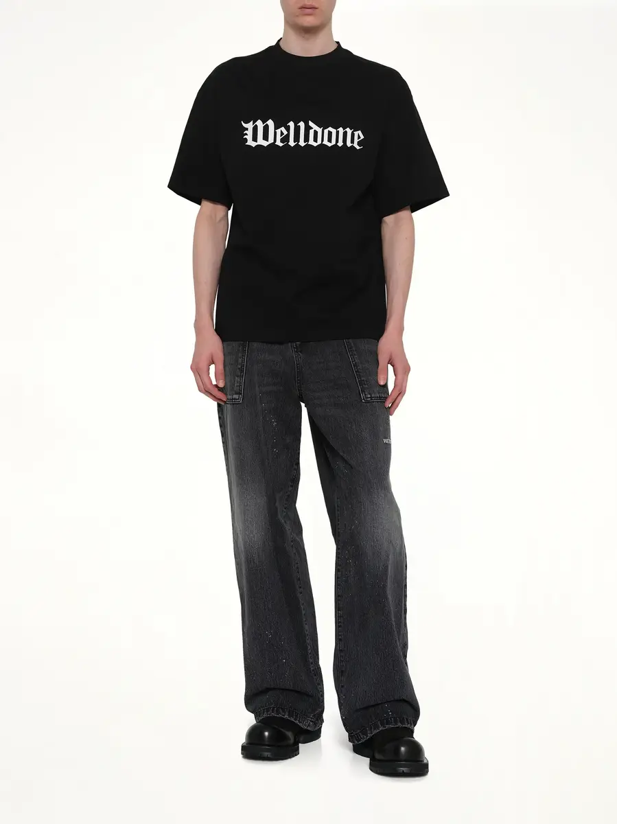 We11Done Gothic Logo Short-sleeved T-shirt | Thumbnail 4