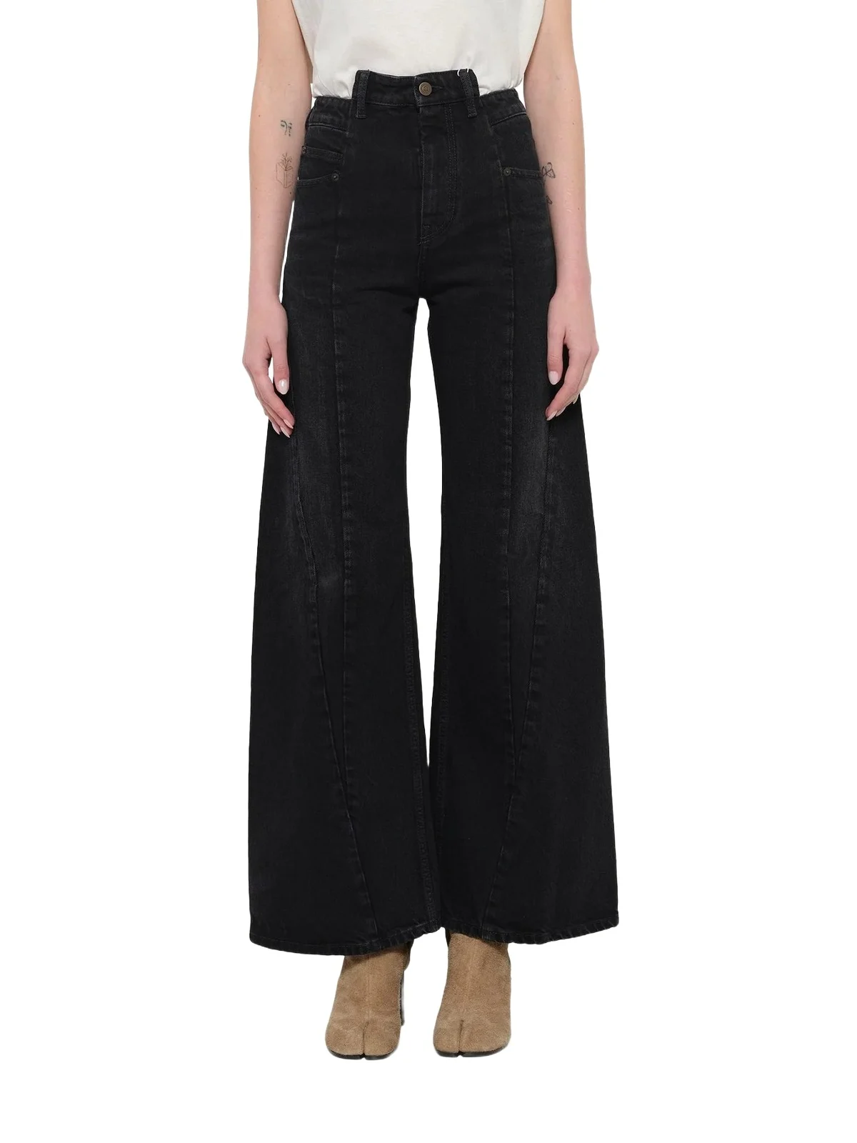 Cut Out Waistband Relaxed Fit Denim Jeans in Washed Black