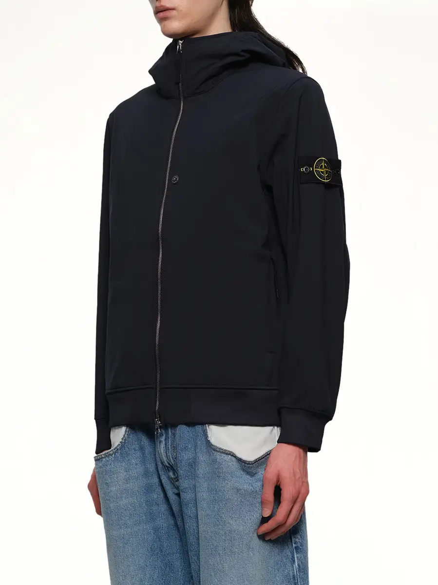 Stone Island Q100004 Soft Shell Hooded Jacket | Thumbnail 2