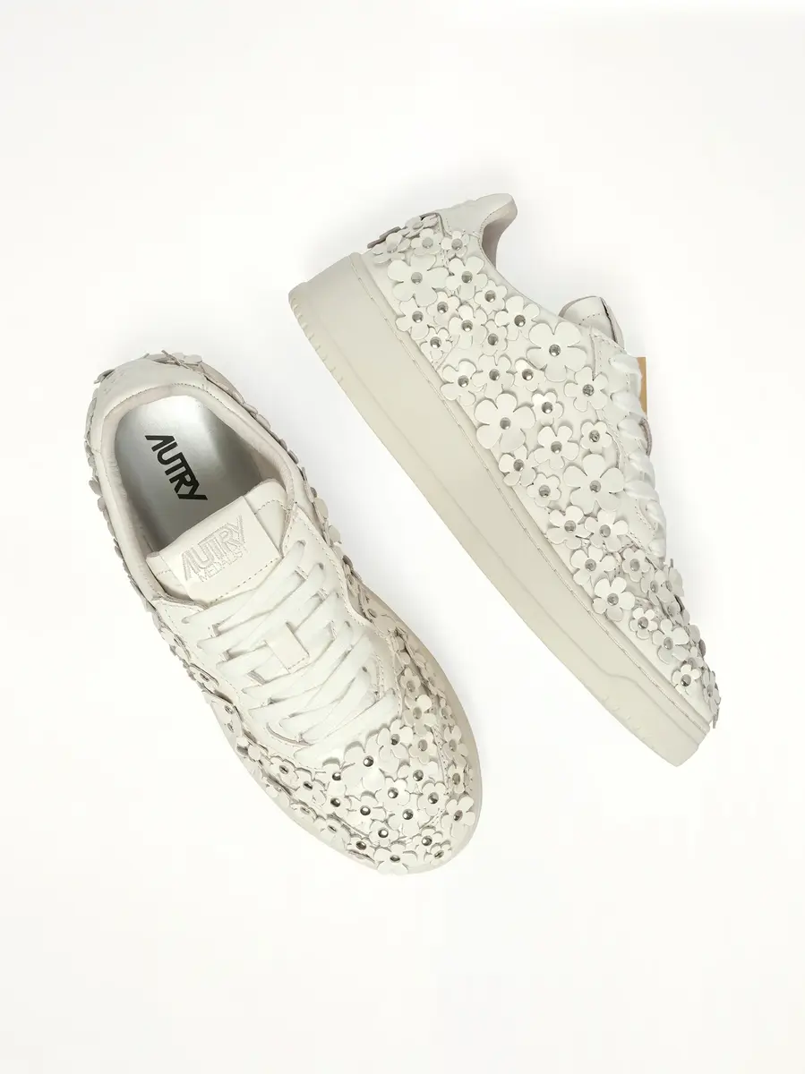 Autry Medalist Low Patent Flower Sneaker | Thumbnail 4 Autry Medalist Low Patent Flower Sneaker | Thumbnail 4