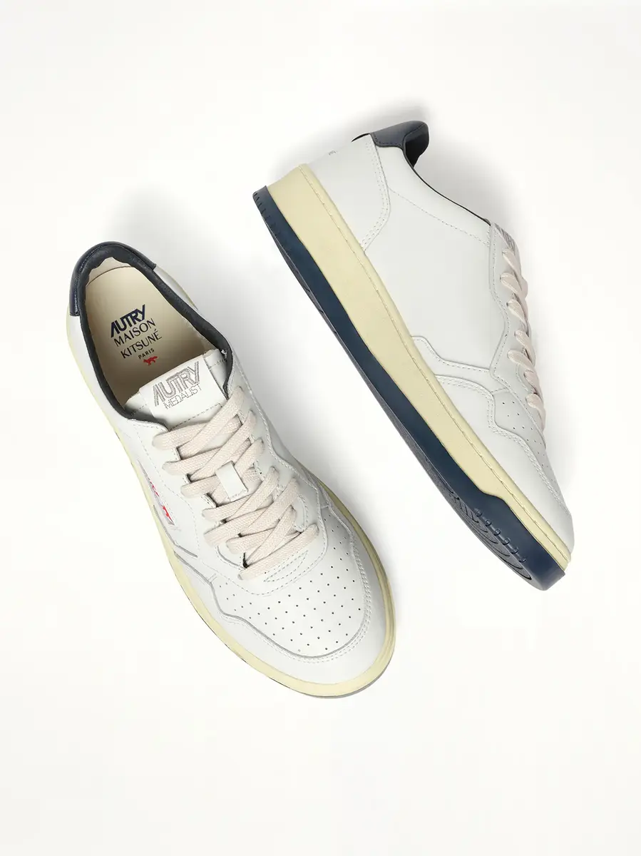 Autry Maison Kitsune Medalist Sneaker in White/blue | Thumbnail 4 Autry Maison Kitsune Medalist Sneaker in White/blue | Thumbnail 4