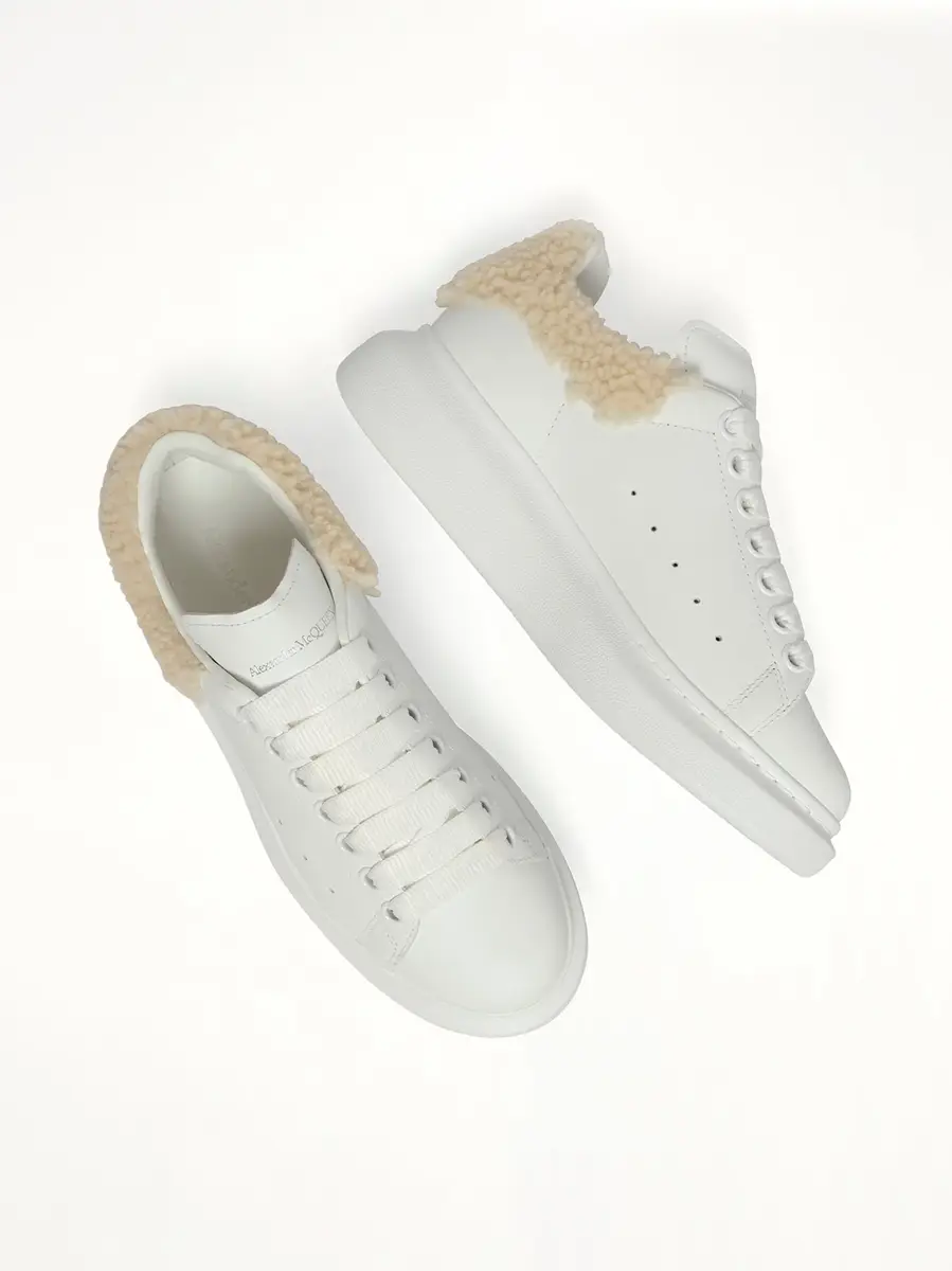 Alexander McQueen Larry Fur Heel Sneaker in White/beige | Thumbnail 4 Alexander McQueen Larry Fur Heel Sneaker in White/beige | Thumbnail 4
