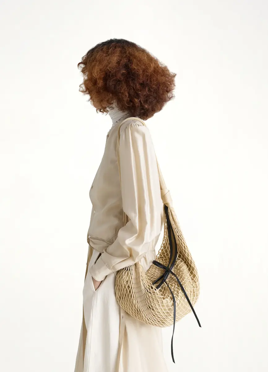 Lemaire Croissant Filt Bag in Light Beige | Thumbnail 2 Lemaire Croissant Filt Bag in Light Beige | Thumbnail 2