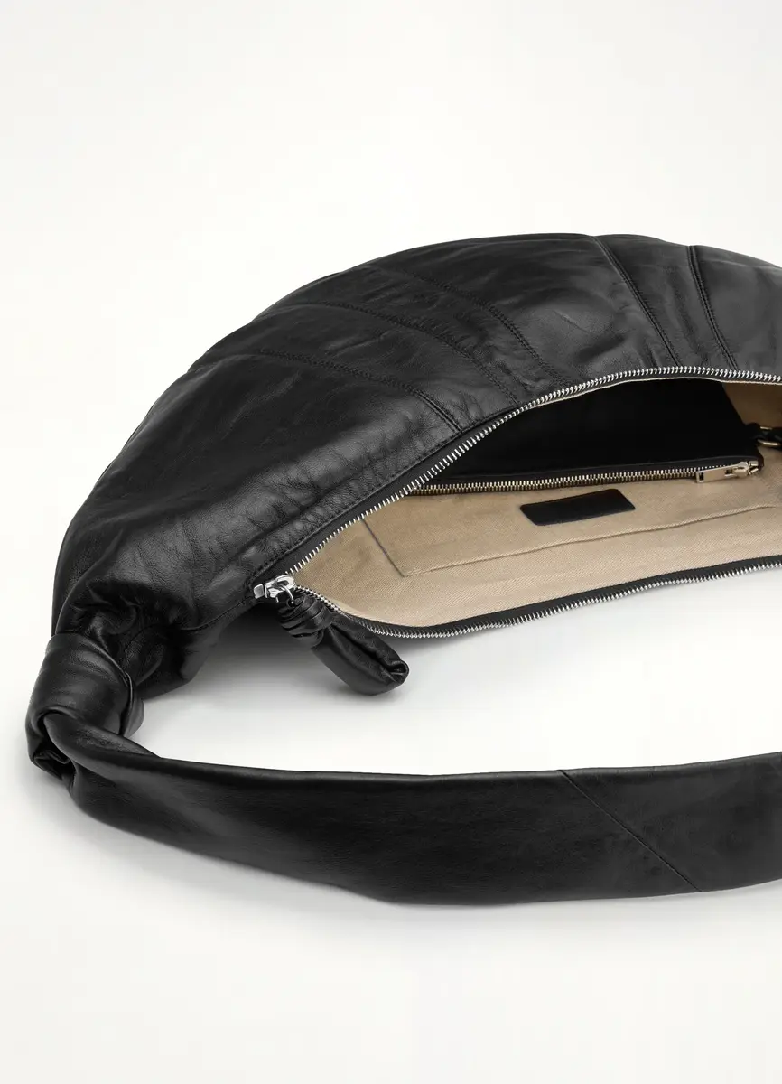 Lemaire Lambskin Large Croissant Bag | Thumbnail 2 Lemaire Lambskin Large Croissant Bag | Thumbnail 2
