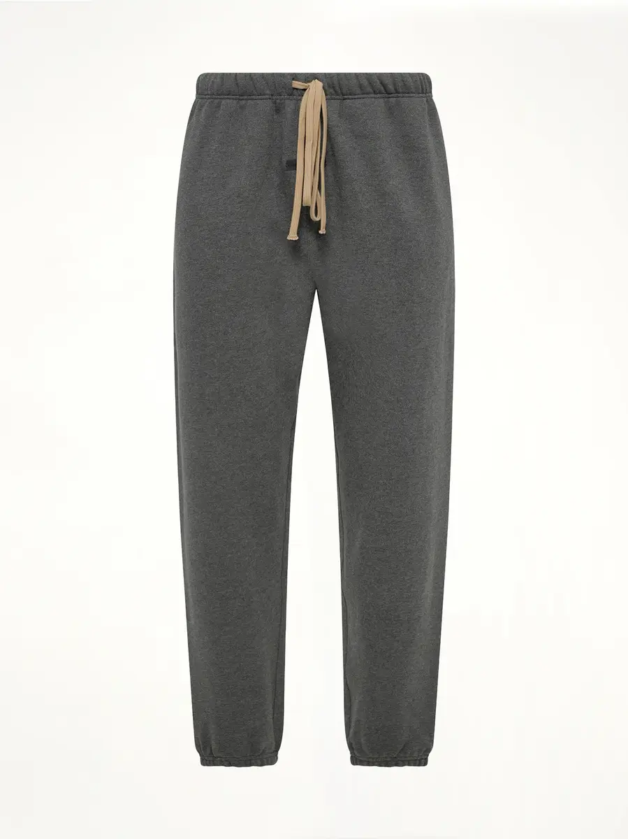 Fear of God Essentials Classic Sweatpant | Thumbnail 3 Fear of God Essentials Classic Sweatpant | Thumbnail 3