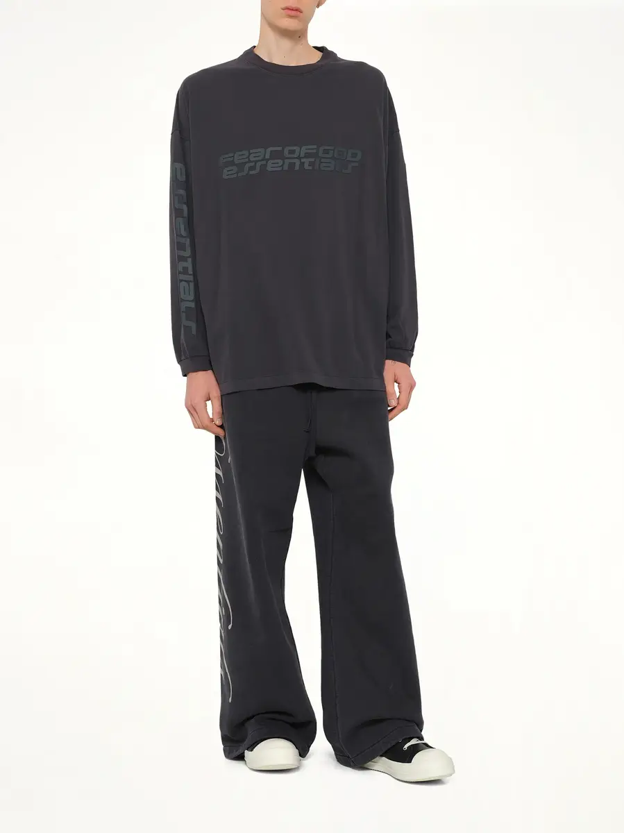 Fear of God Essentials 90's Long Sleeve T-shirt in Vintage Black | Thumbnail 4 Fear of God Essentials 90's Long Sleeve T-shirt in Vintage Black | Thumbnail 4