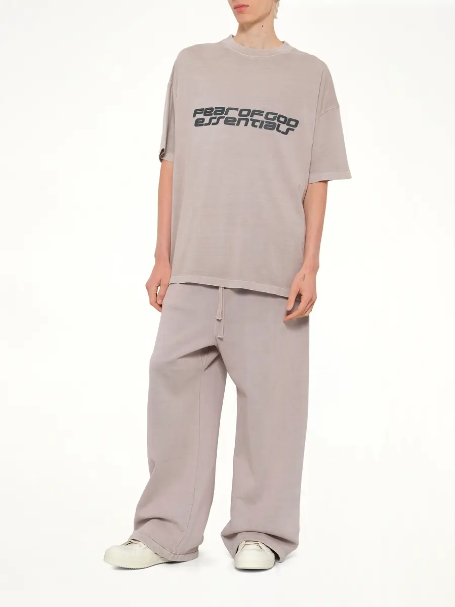 Fear of God Essentials "26" T-shirt | Thumbnail 4 Fear of God Essentials "26" T-shirt | Thumbnail 4