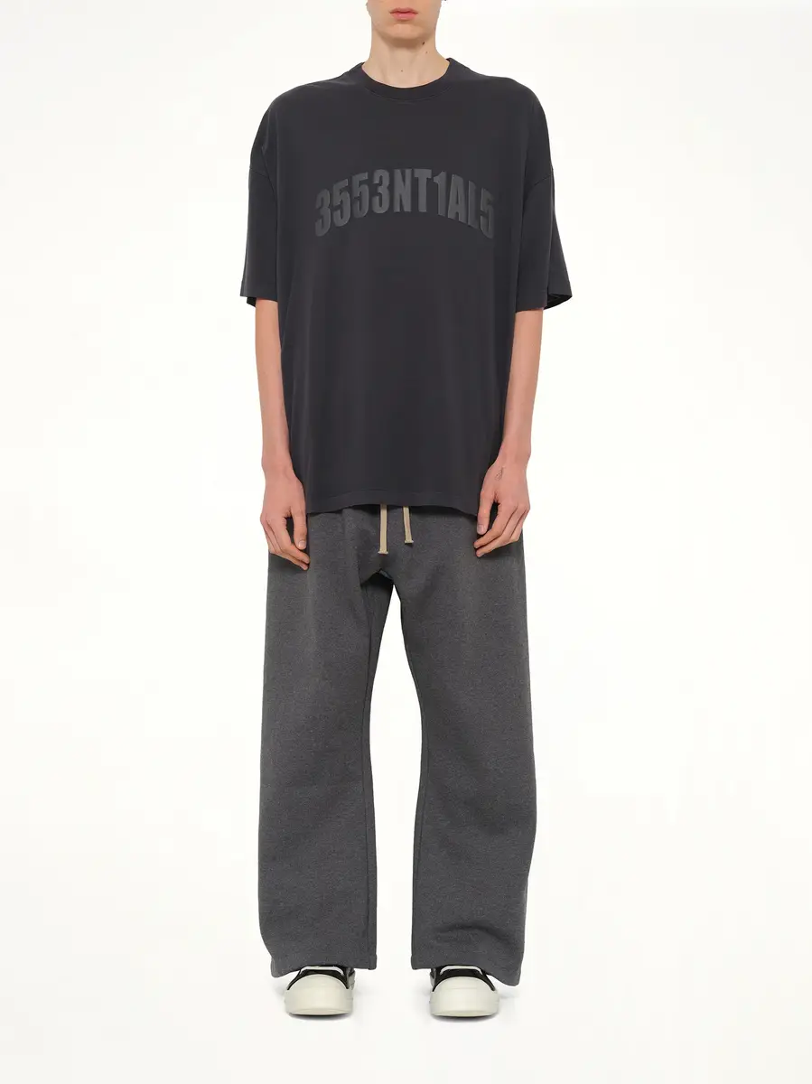 Fear of God Essentials 3553ntial5 T-shirt in Vintage Black | Thumbnail 7 Fear of God Essentials 3553ntial5 T-shirt in Vintage Black | Thumbnail 7