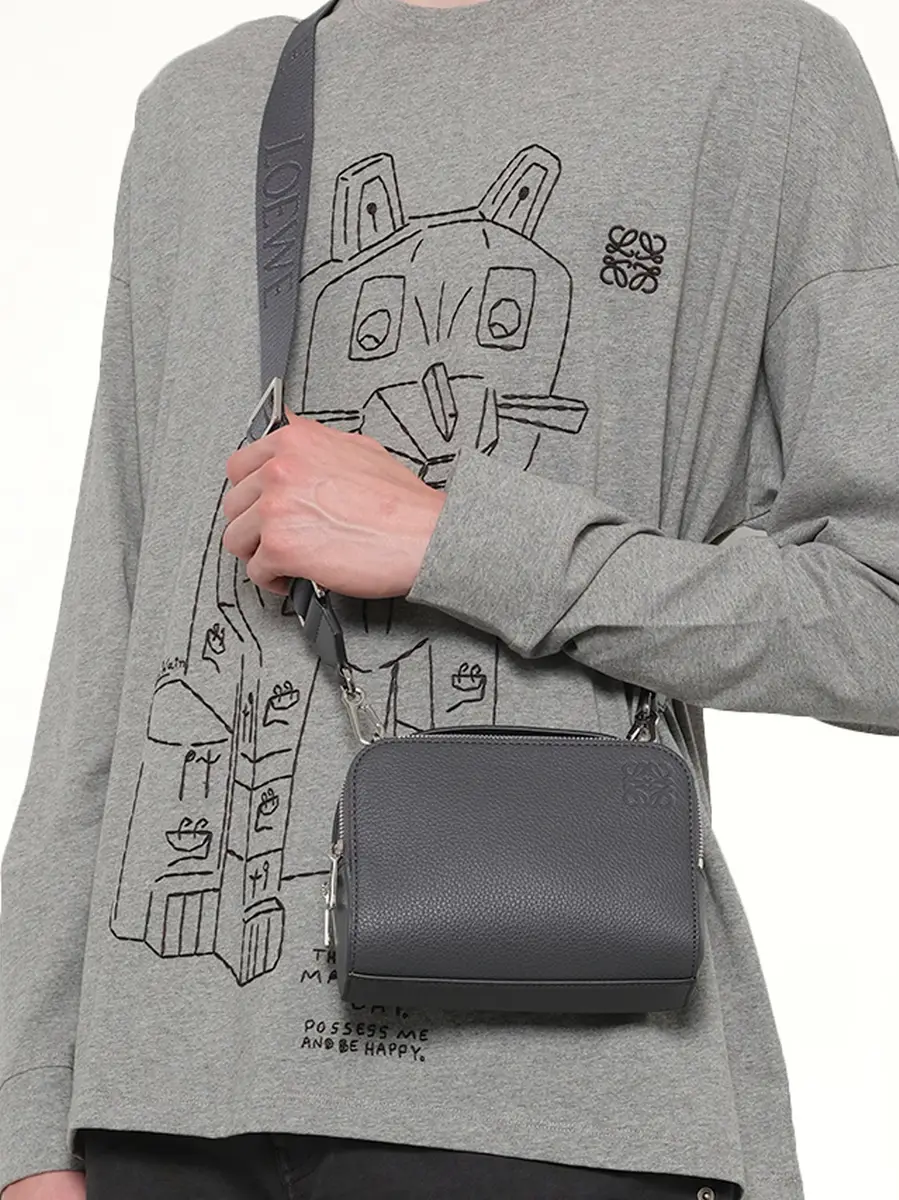 Loewe Essential Camera Bag Mini in Anthracite | Thumbnail 7 Loewe Essential Camera Bag Mini in Anthracite | Thumbnail 7