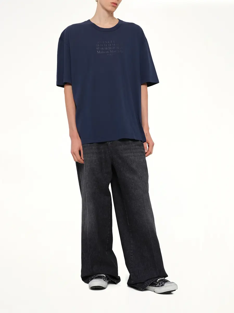 Maison Margiela Maison Margiela Logo T-shirt in Vintage Blue | Thumbnail 4 Maison Margiela Maison Margiela Logo T-shirt in Vintage Blue | Thumbnail 4