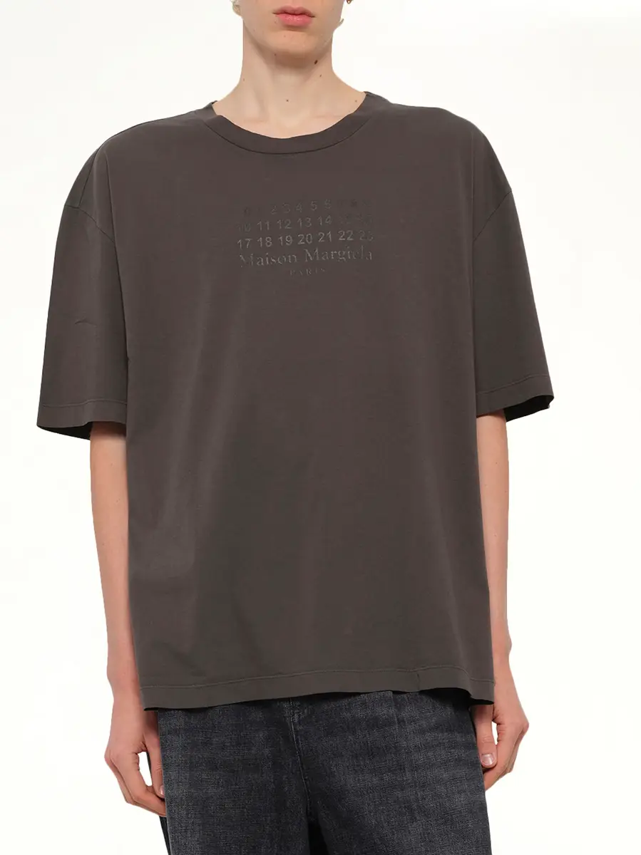 Maison Margiela Maison Margiela Logo T-shirt in Mink | Thumbnail 6 Maison Margiela Maison Margiela Logo T-shirt in Mink | Thumbnail 6