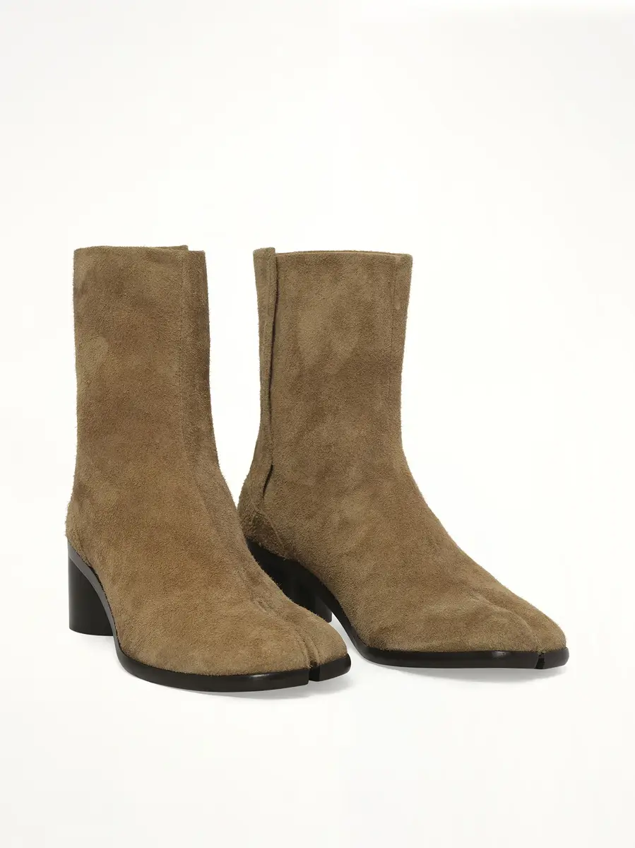 Maison Margiela Tabi Ankle 8cm Boots in Corn Brown | Thumbnail 3 Maison Margiela Tabi Ankle 8cm Boots in Corn Brown | Thumbnail 3