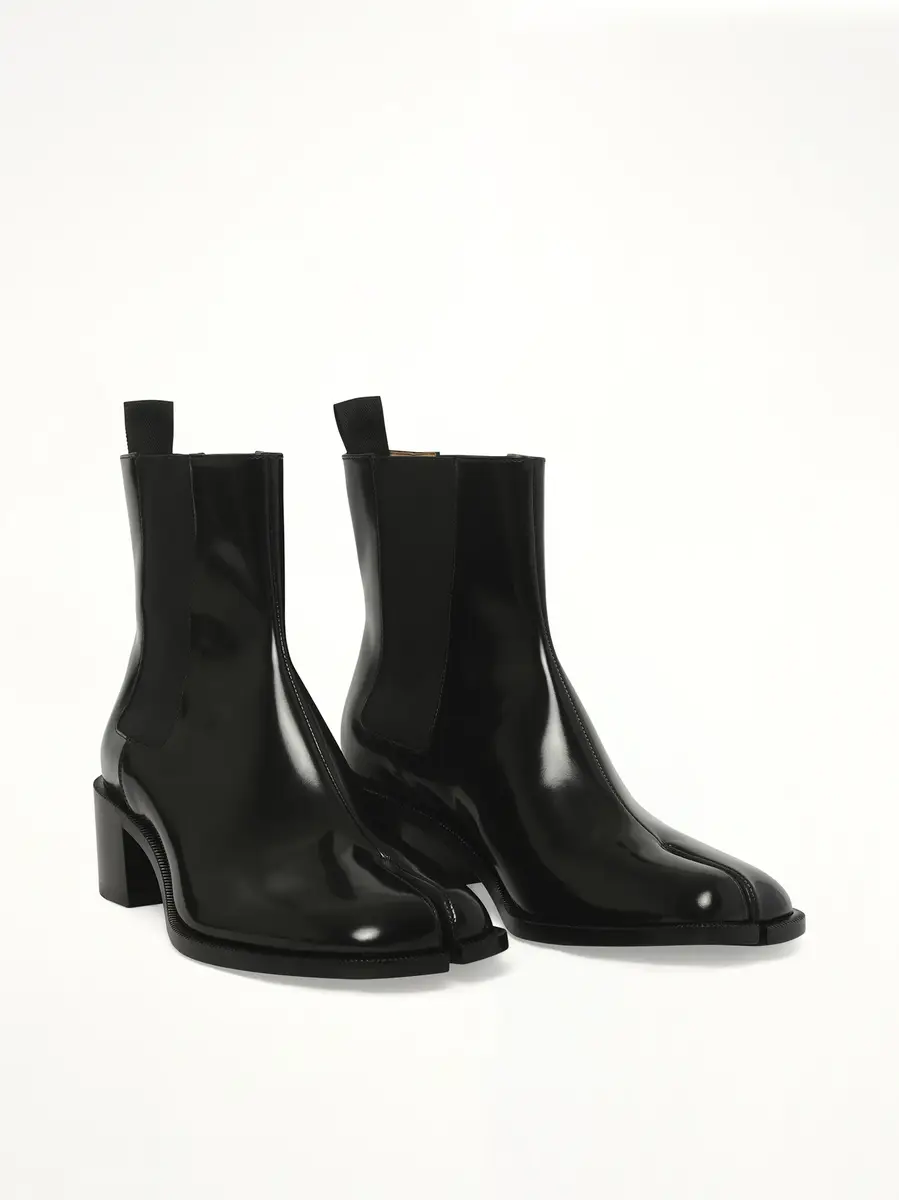 Maison Margiela Tabi Chelsea 5.5cm Boots | Thumbnail 3 Maison Margiela Tabi Chelsea 5.5cm Boots | Thumbnail 3