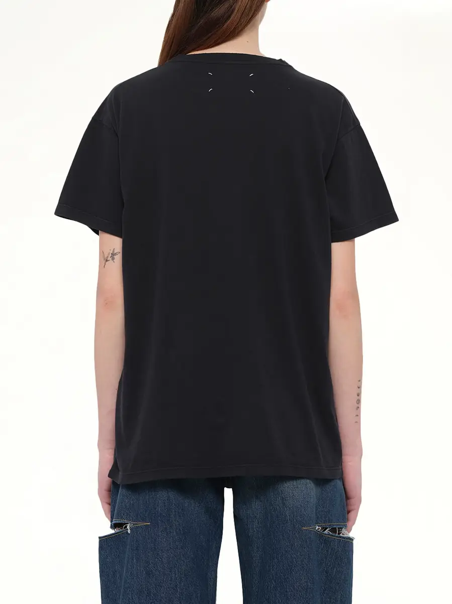 Maison Margiela Maison Margiela Logo T-shirt in Washed Black | Thumbnail 5 Maison Margiela Maison Margiela Logo T-shirt in Washed Black | Thumbnail 5