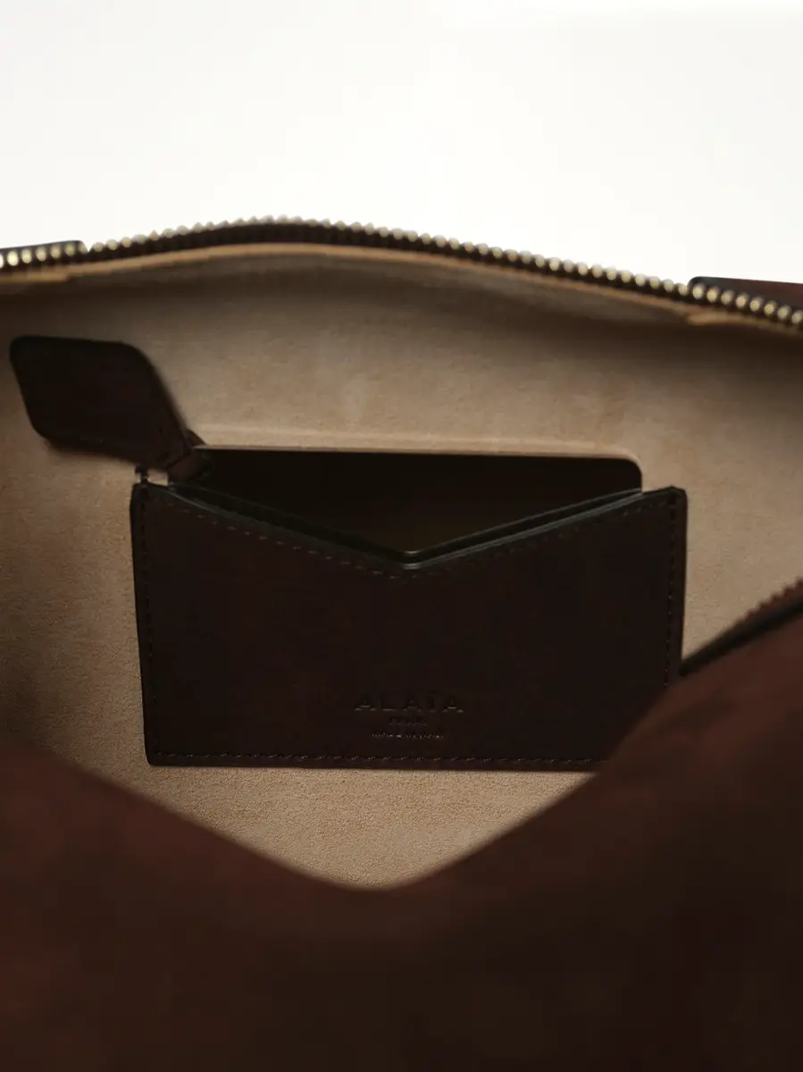 Alaïa Le Bouledogue Medium Bag in Brun Fonce | Thumbnail 7 Alaïa Le Bouledogue Medium Bag in Brun Fonce | Thumbnail 7