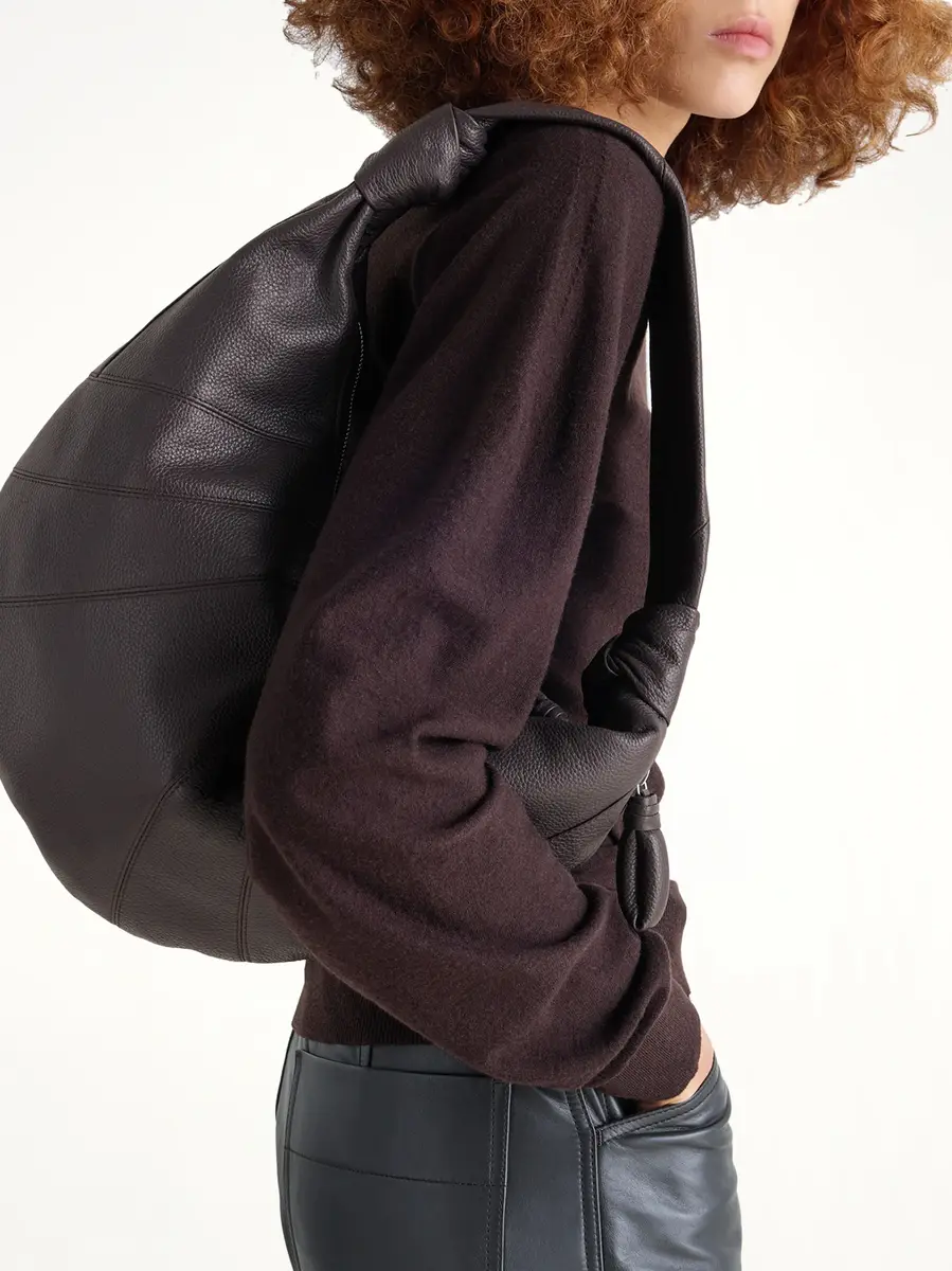 Lemaire Grained Fortune Croissant Bag | Thumbnail 4