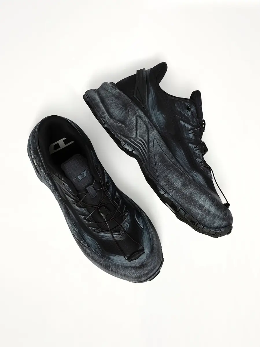 Diesel D-cage Runner | Thumbnail 4 Diesel D-cage Runner | Thumbnail 4