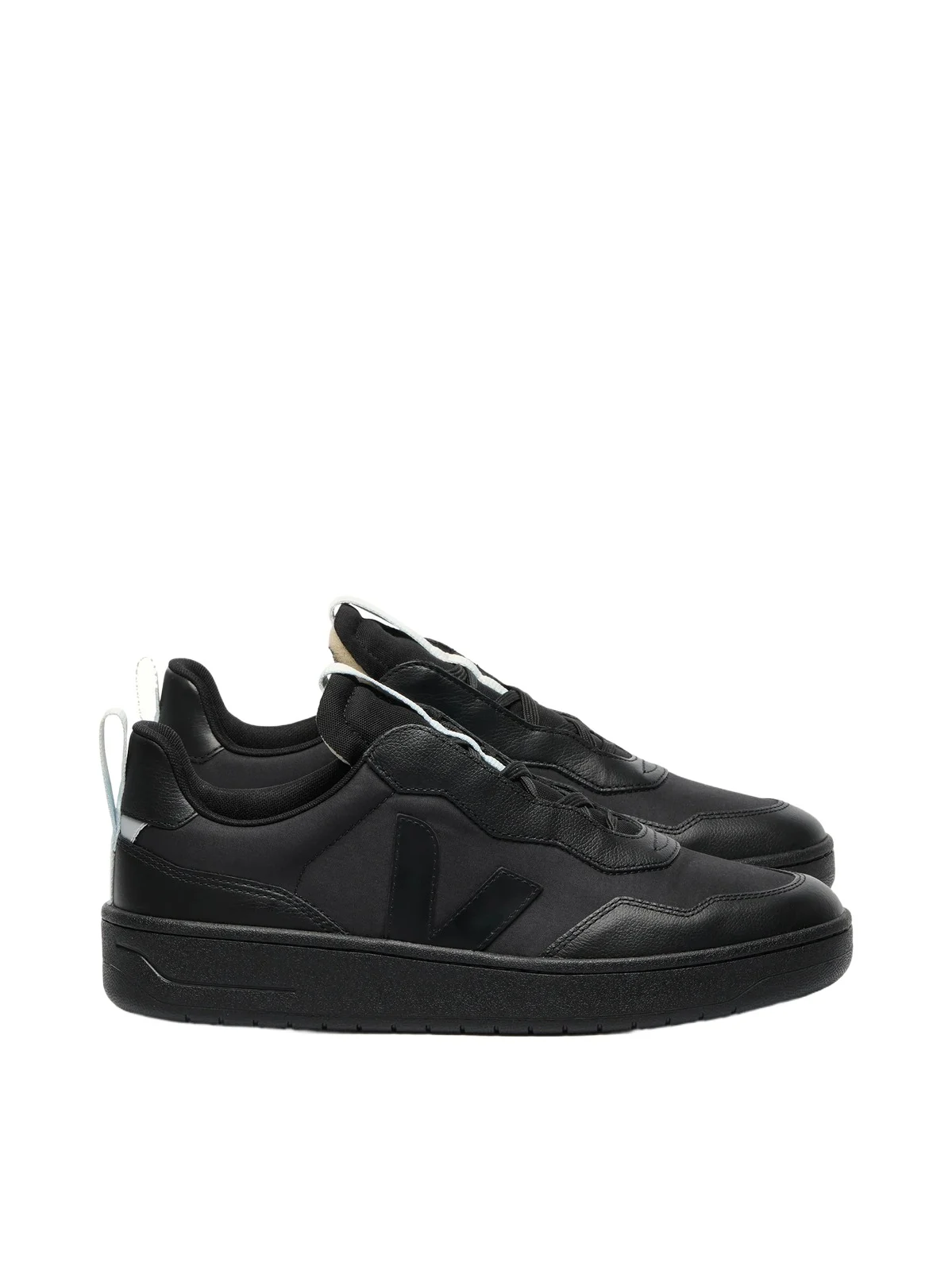 Veja Veja x Cfcl V-90