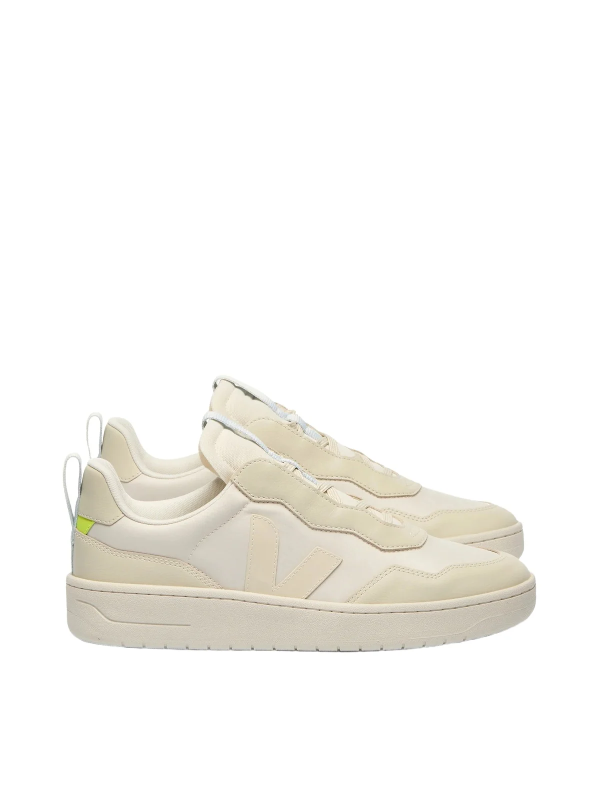 Veja Veja x Cfcl V-90 in Natural