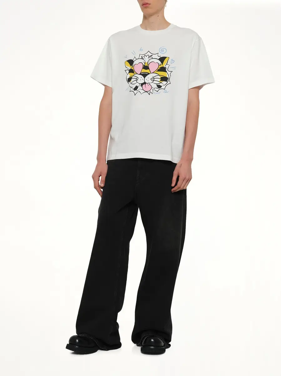 KENZO Kenzo Wild Tiger Oversize T-shirt in Off White | Thumbnail 4 KENZO Kenzo Wild Tiger Oversize T-shirt in Off White | Thumbnail 4