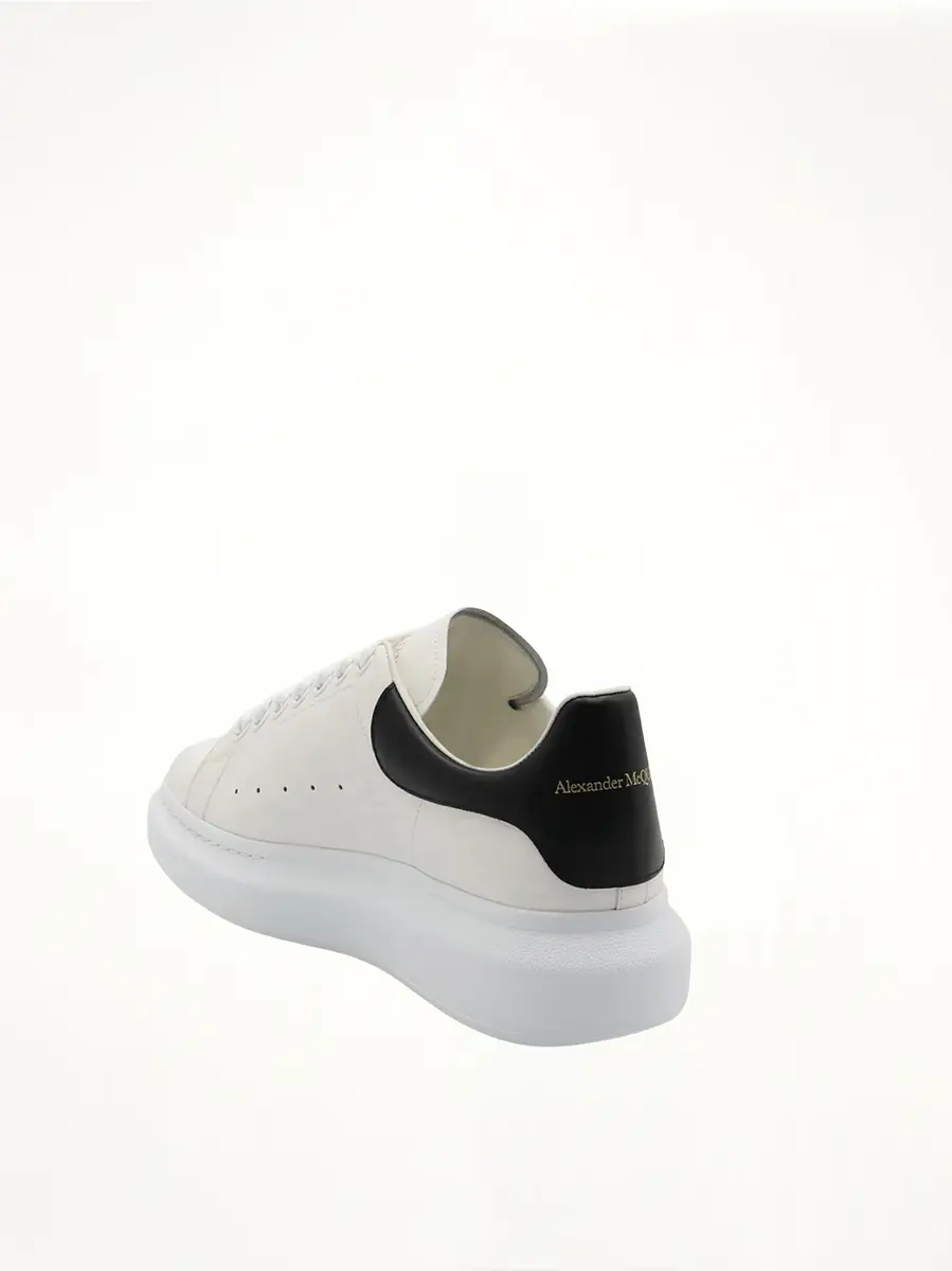 Alexander McQueen Larry Oversized Sneaker in White/black | Thumbnail 2 Alexander McQueen Larry Oversized Sneaker in White/black | Thumbnail 2
