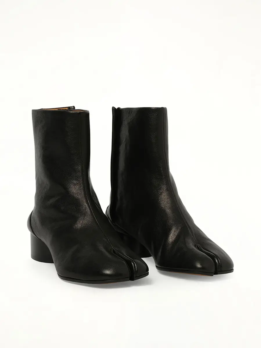 Maison Margiela Tabi Ankle Boots 3cm | Thumbnail 3 Maison Margiela Tabi Ankle Boots 3cm | Thumbnail 3