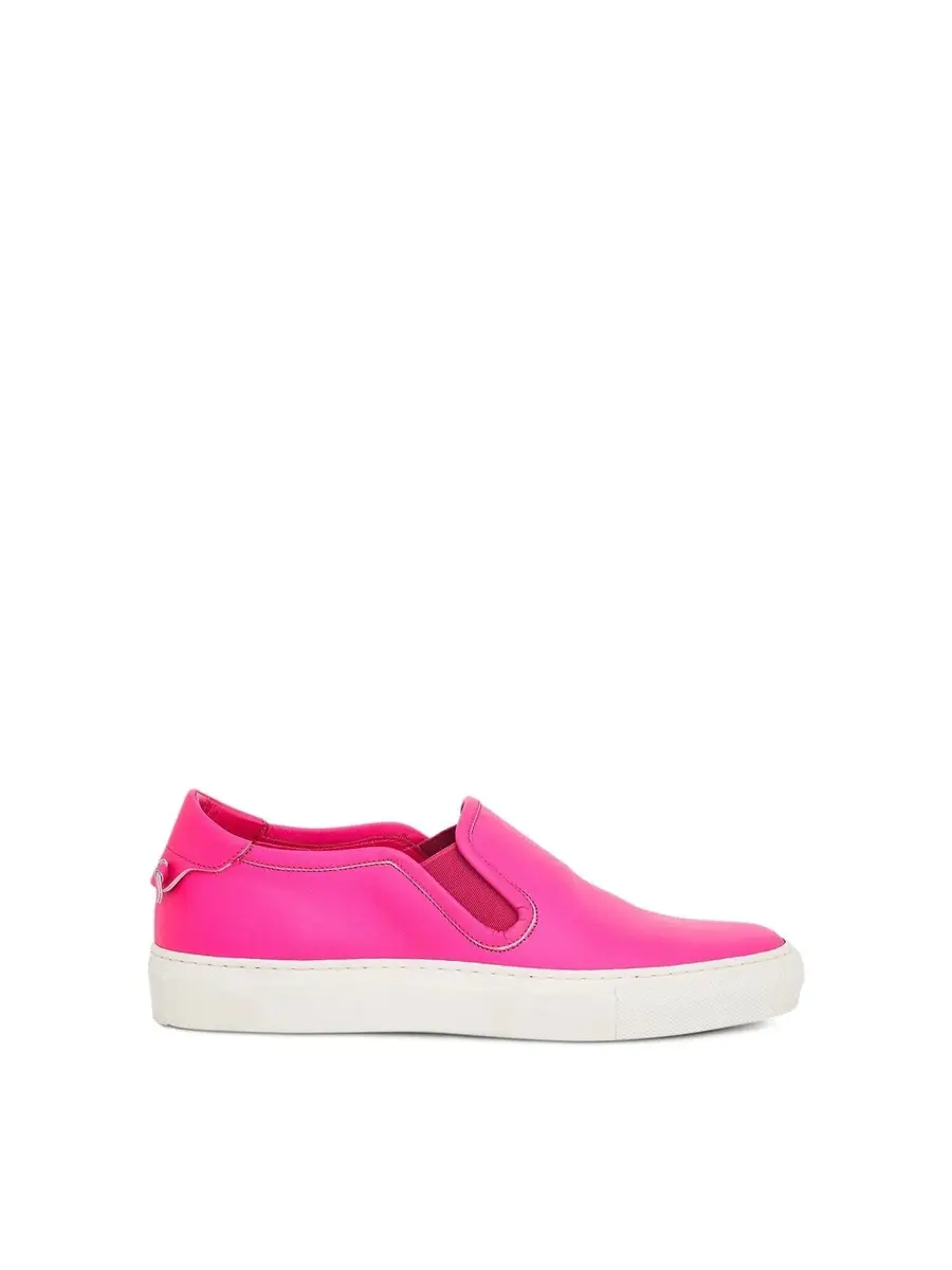 Givenchy Urban Street Knots Sneaker in Fushia Pink | Image 1 Givenchy Urban Street Knots Sneaker in Fushia Pink | Image 1
