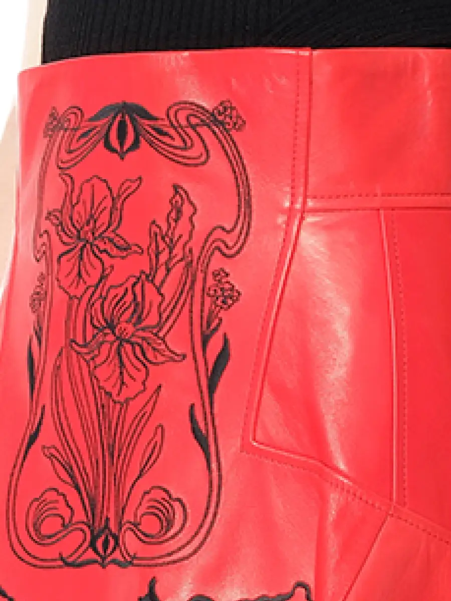 Alexander McQueen Mini Skirt in Red/black Red | Thumbnail 2