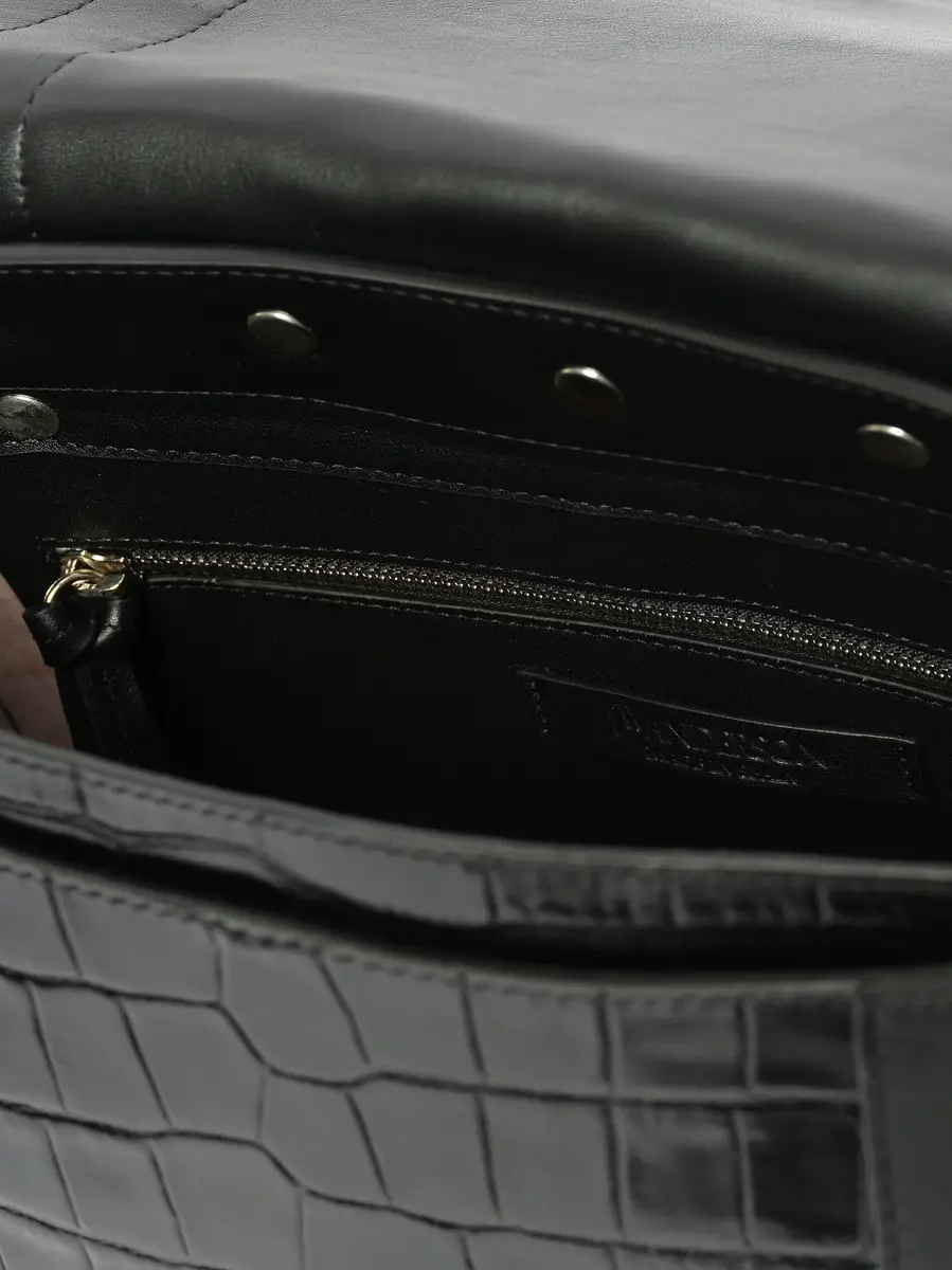 JW Anderson Jwa Disc Satchel | Thumbnail 2 JW Anderson Jwa Disc Satchel | Thumbnail 2
