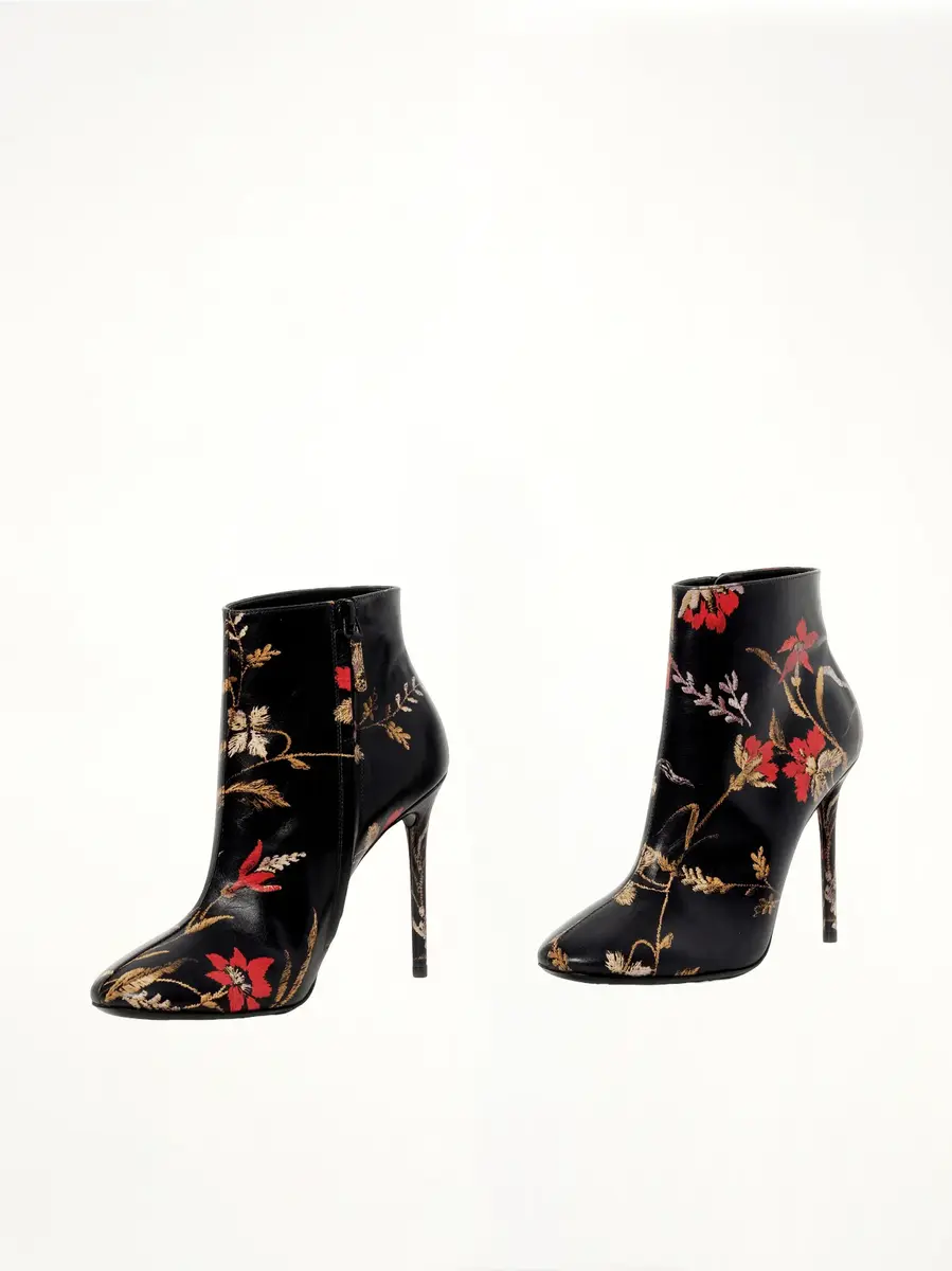 Balenciaga Leather Boots | Thumbnail 2