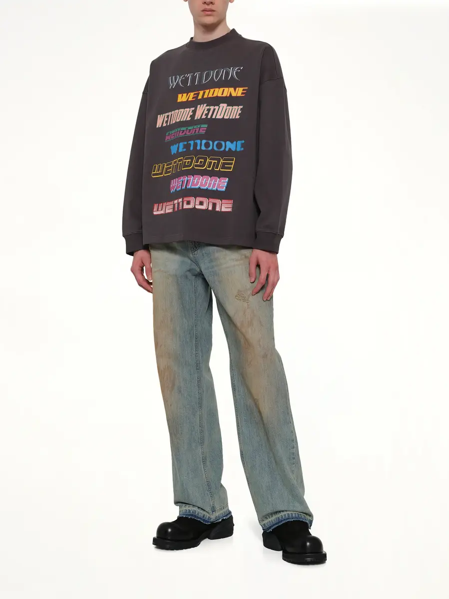 We11Done Front Logo Sweatshirt in Charcoal | Thumbnail 4
