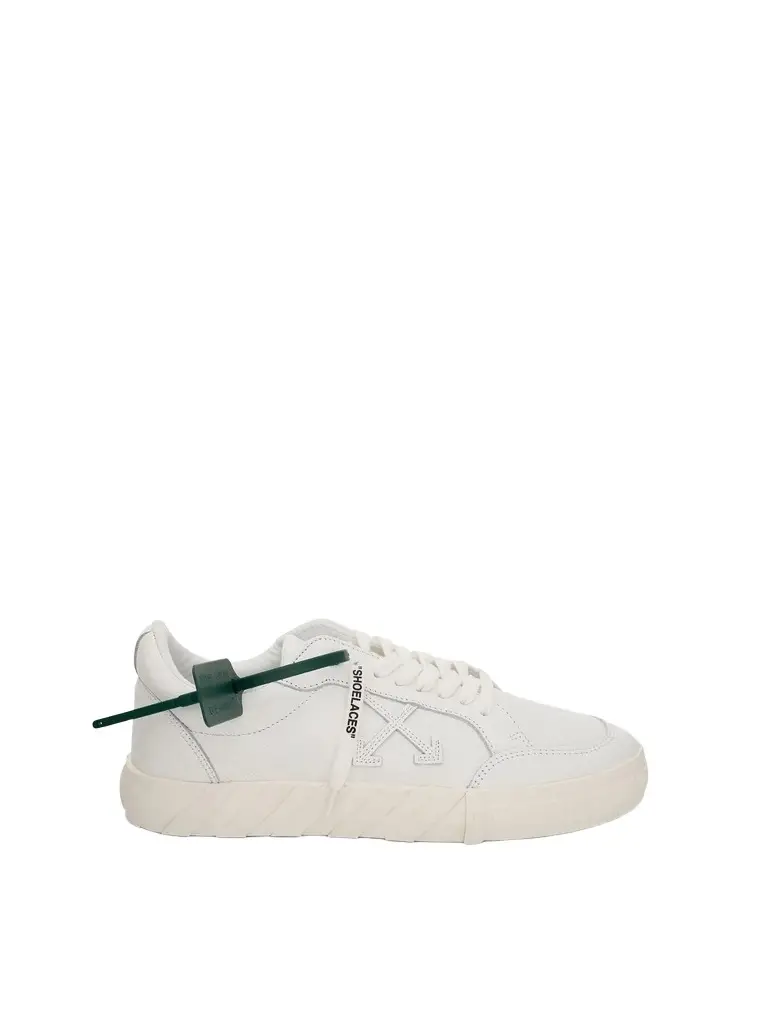 Low Vulcanized Calf Sneakers