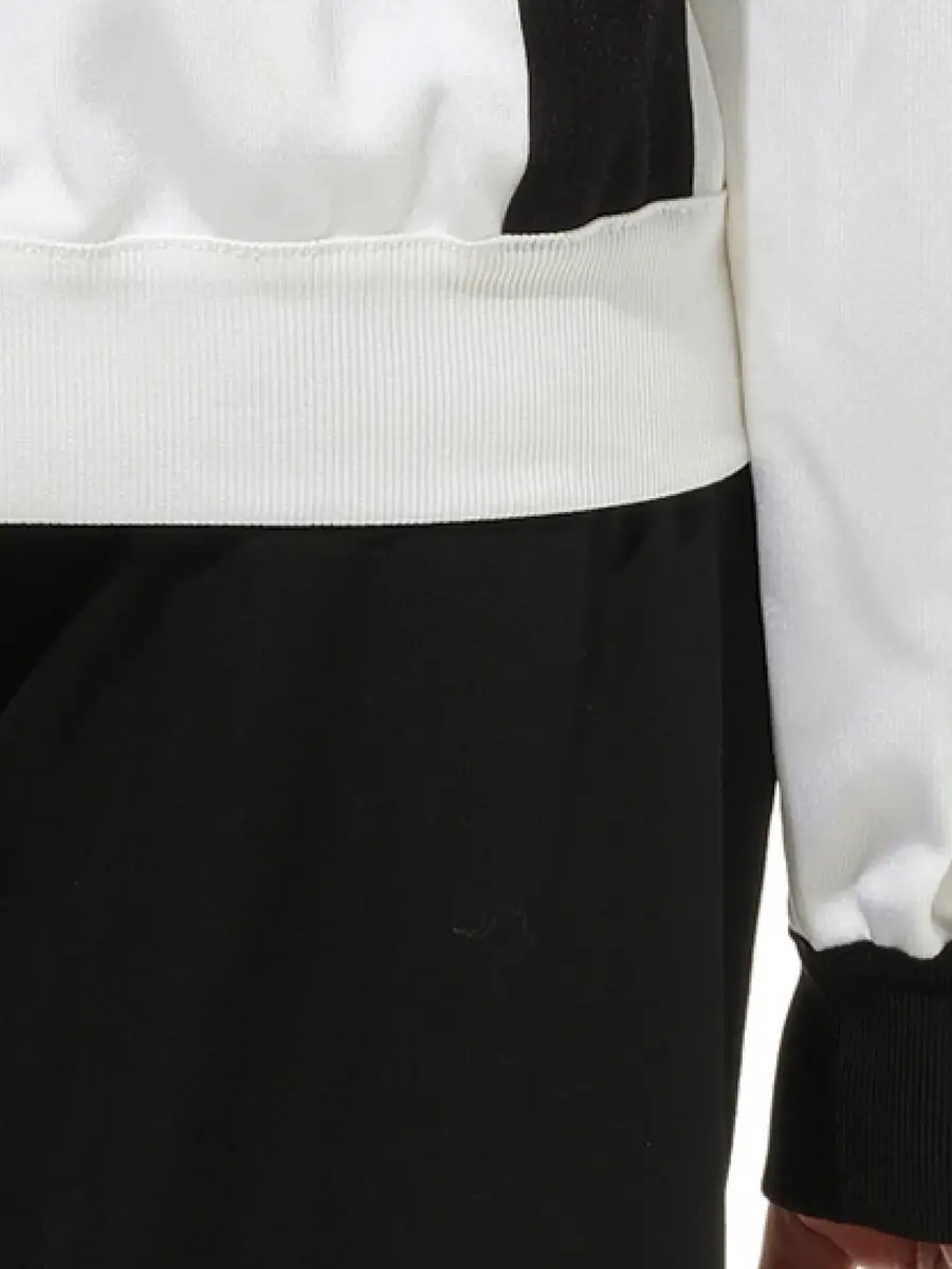 Givenchy Turtleneck Sweater | Thumbnail 2 Givenchy Turtleneck Sweater | Thumbnail 2