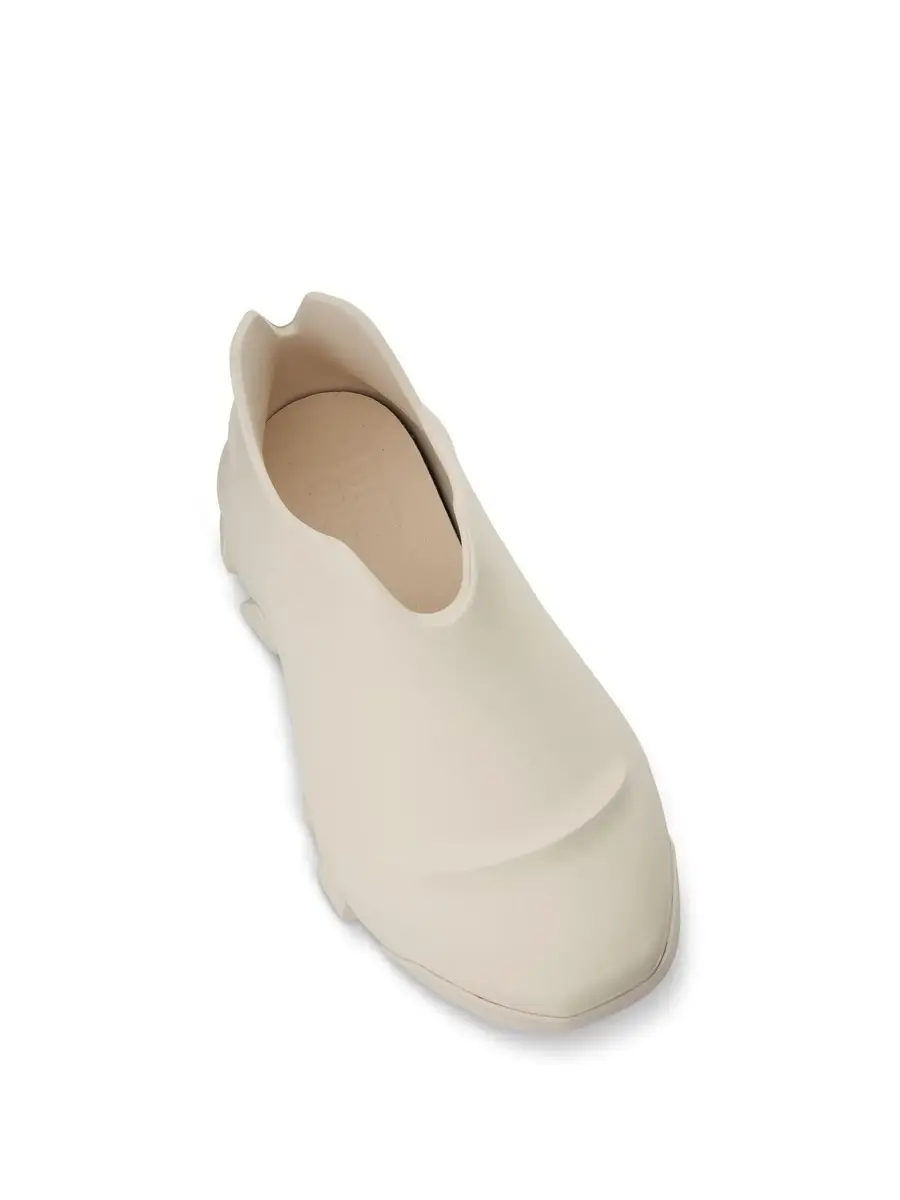 Givenchy Monumental Mallow Low Sneaker With Glow in The Dark | Thumbnail 2 Givenchy Monumental Mallow Low Sneaker With Glow in The Dark | Thumbnail 2