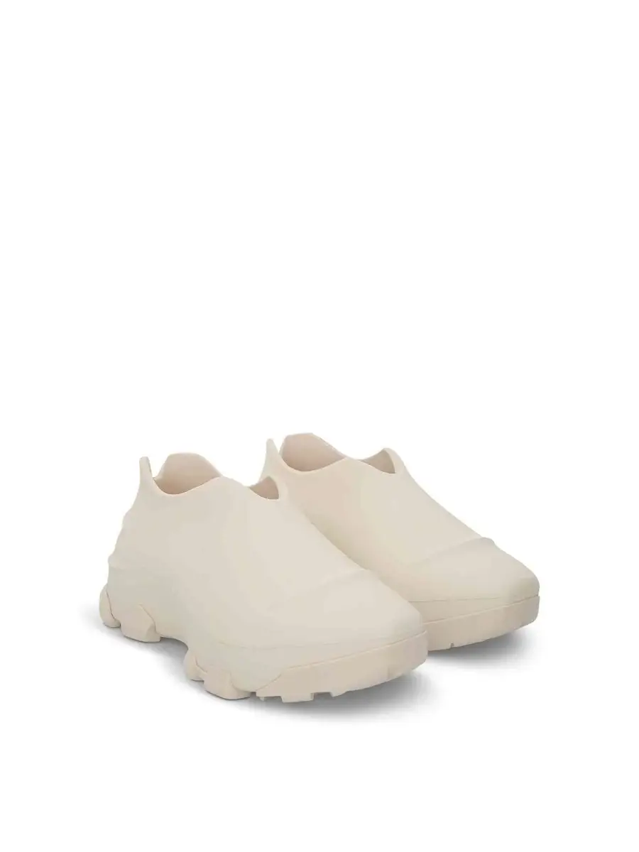 Givenchy Monumental Mallow Low Sneaker With Glow in The Dark | Thumbnail 3 Givenchy Monumental Mallow Low Sneaker With Glow in The Dark | Thumbnail 3