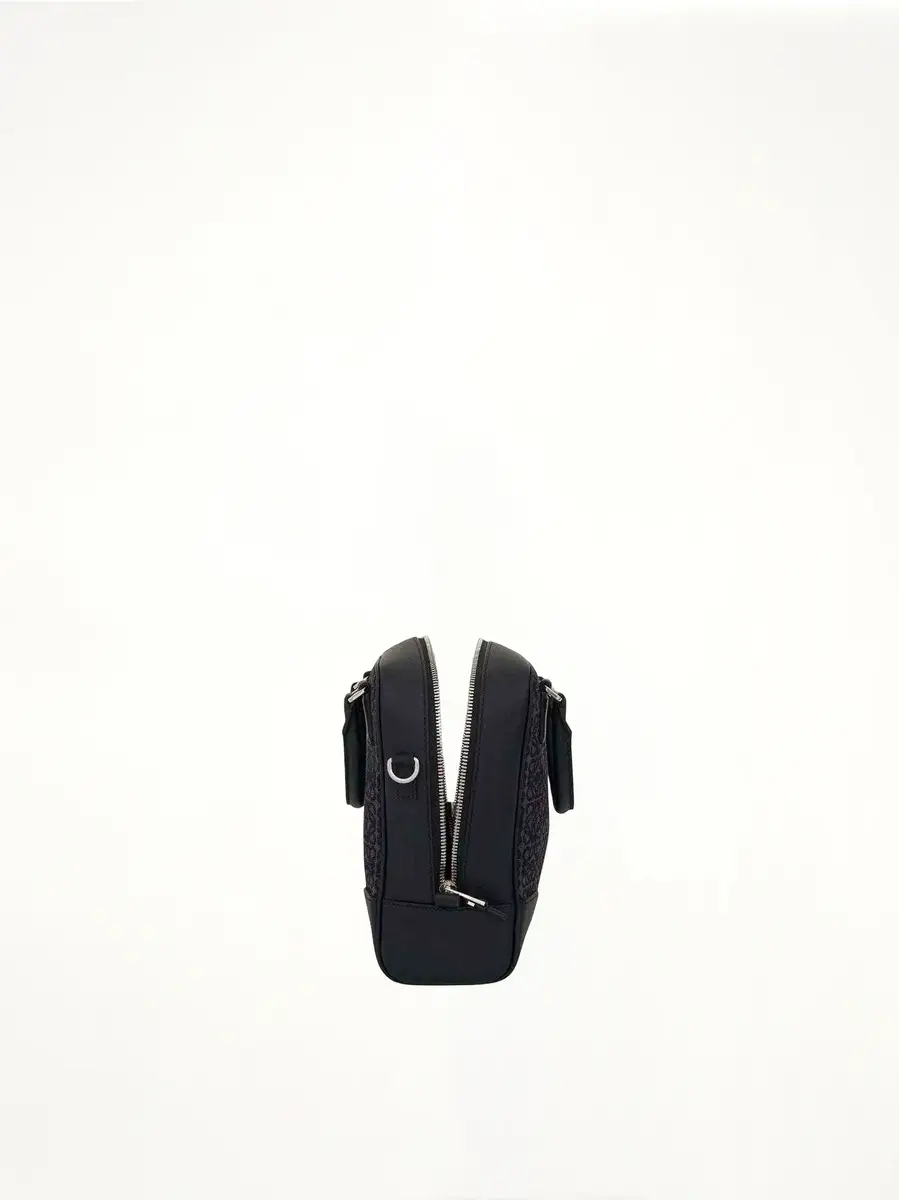 Loewe Amazona 15 Vertical Anagram in Jacquard And Calfskin Anthracite | Thumbnail 5 Loewe Amazona 15 Vertical Anagram in Jacquard And Calfskin Anthracite | Thumbnail 5