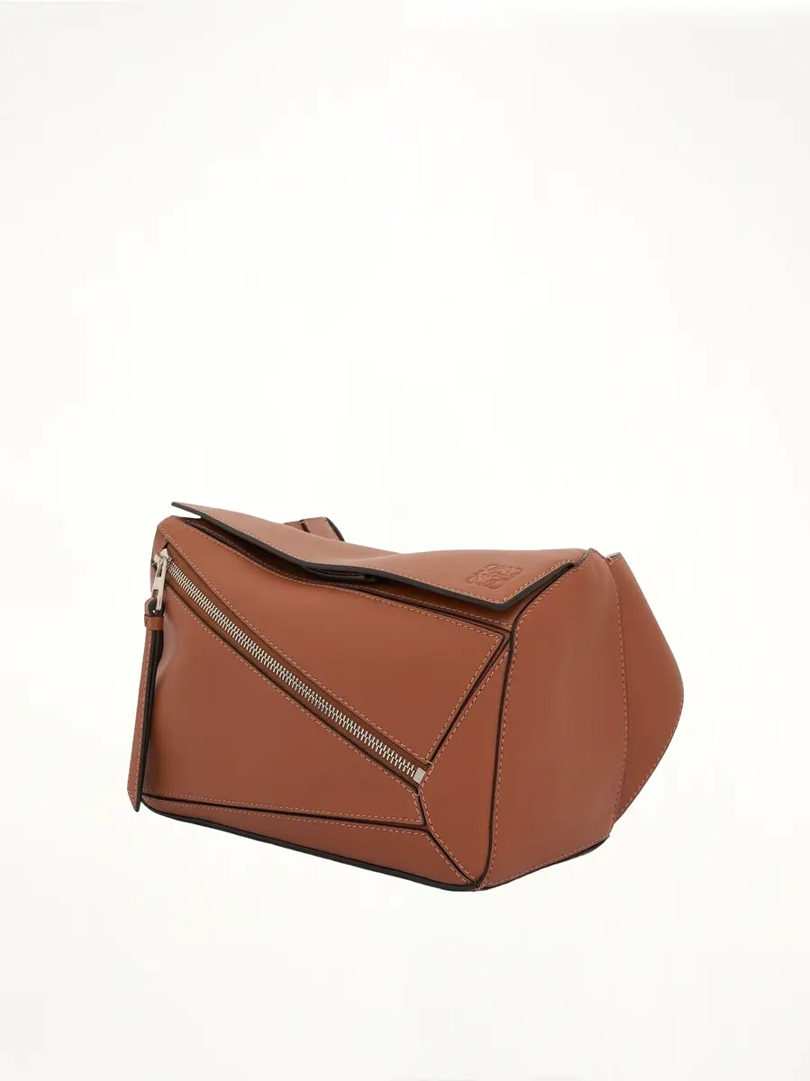 Loewe Small Puzzle Bumbag in Classic Calfskin Tan | Thumbnail 3 Loewe Small Puzzle Bumbag in Classic Calfskin Tan | Thumbnail 3