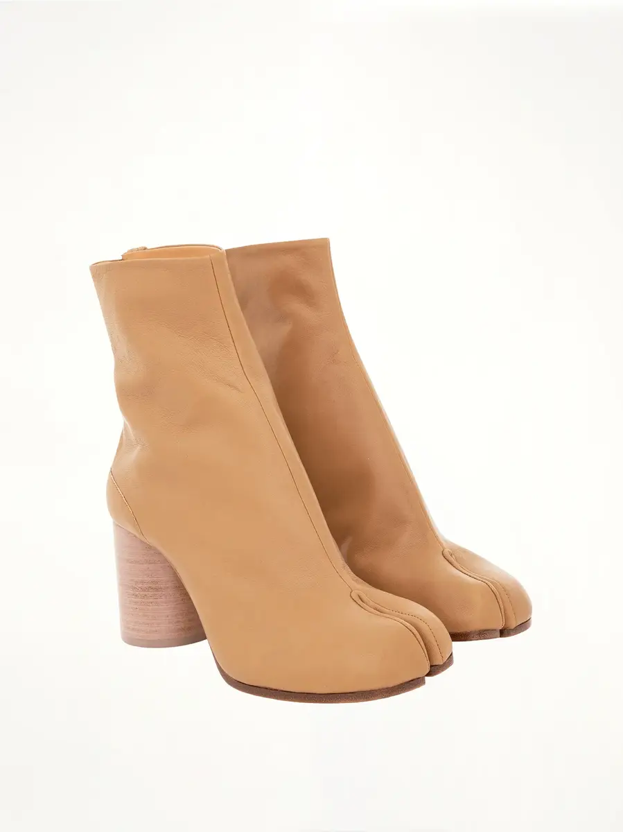 Maison Margiela Tabi Ankle Boots 8cm in Nude | Thumbnail 3 Maison Margiela Tabi Ankle Boots 8cm in Nude | Thumbnail 3