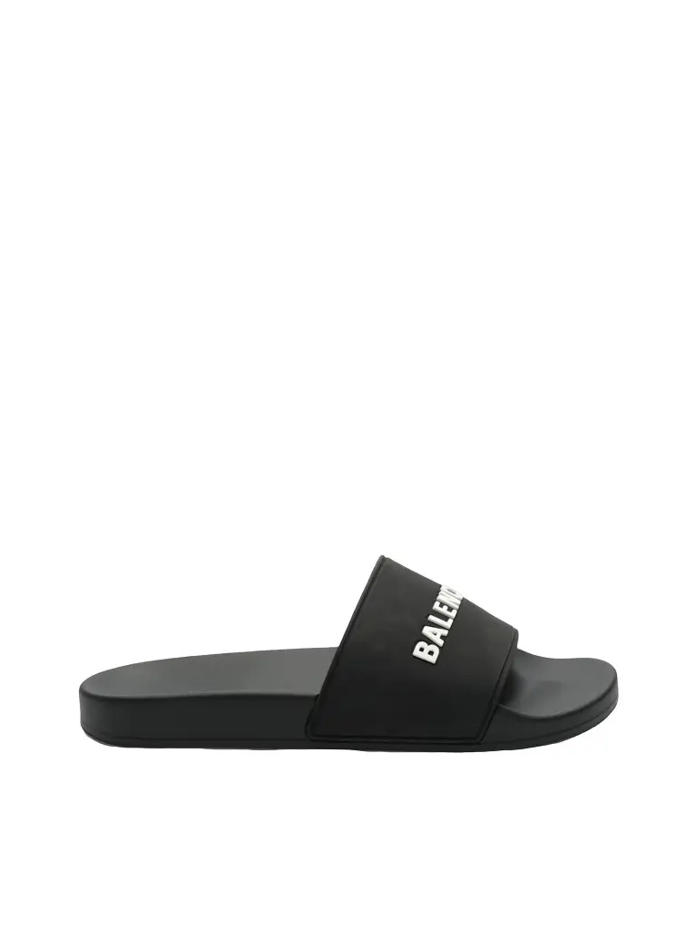 Balenciaga 3D Logo Rubber Pool Slide Sandal in Black/white | Image 1 Balenciaga 3D Logo Rubber Pool Slide Sandal in Black/white | Image 1