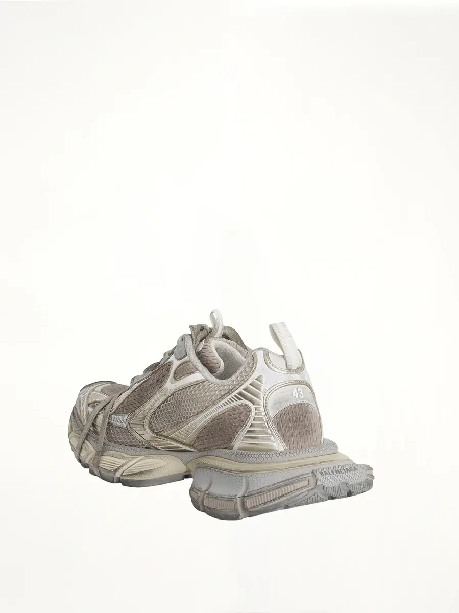 Balenciaga 3xl Sneaker in Eggshell White | Thumbnail 2 Balenciaga 3xl Sneaker in Eggshell White | Thumbnail 2