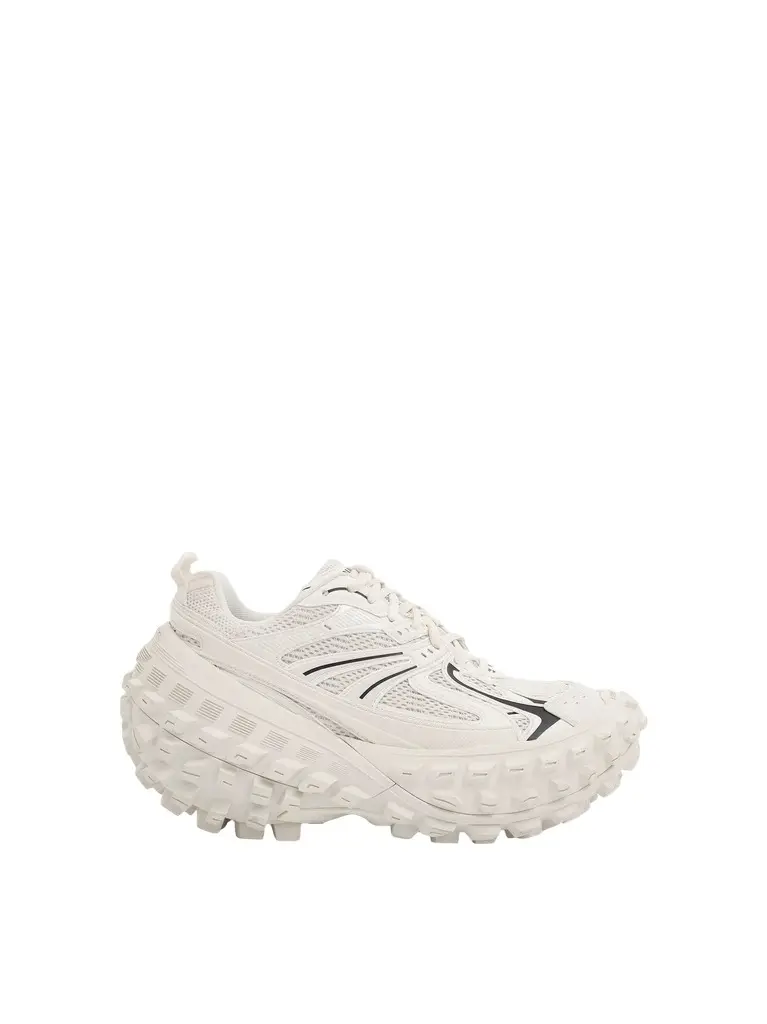 Balenciaga Bouncer Sneaker in Eggshell White | Image 1 Balenciaga Bouncer Sneaker in Eggshell White | Image 1