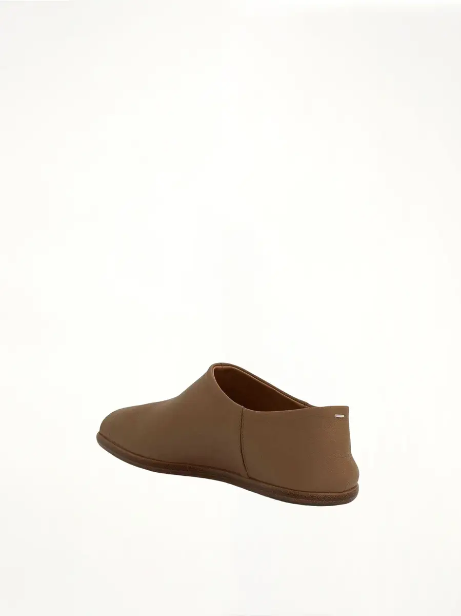 Maison Margiela Tabi Babouches in Nude | Thumbnail 2 Maison Margiela Tabi Babouches in Nude | Thumbnail 2