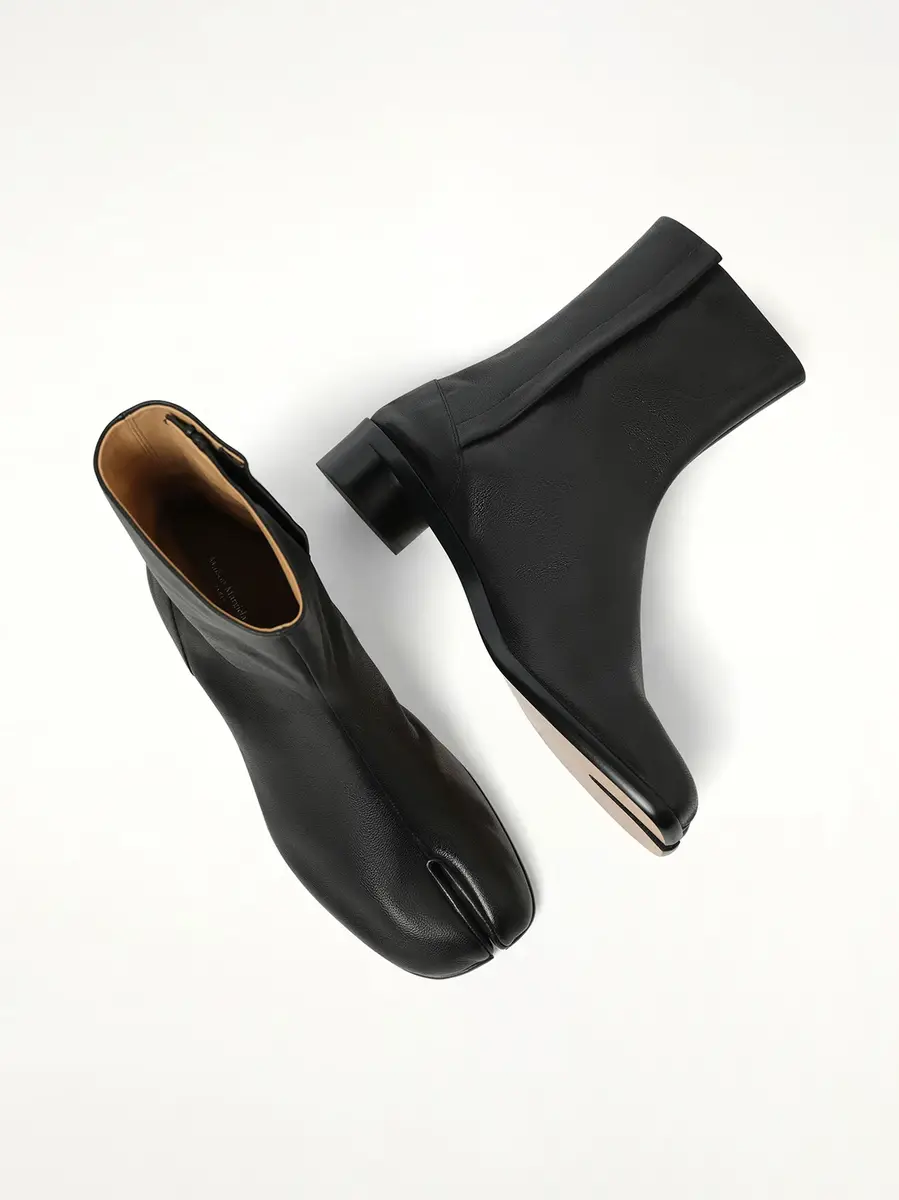 Maison Margiela Tabi Ankle 3cm Boots | Thumbnail 4 Maison Margiela Tabi Ankle 3cm Boots | Thumbnail 4