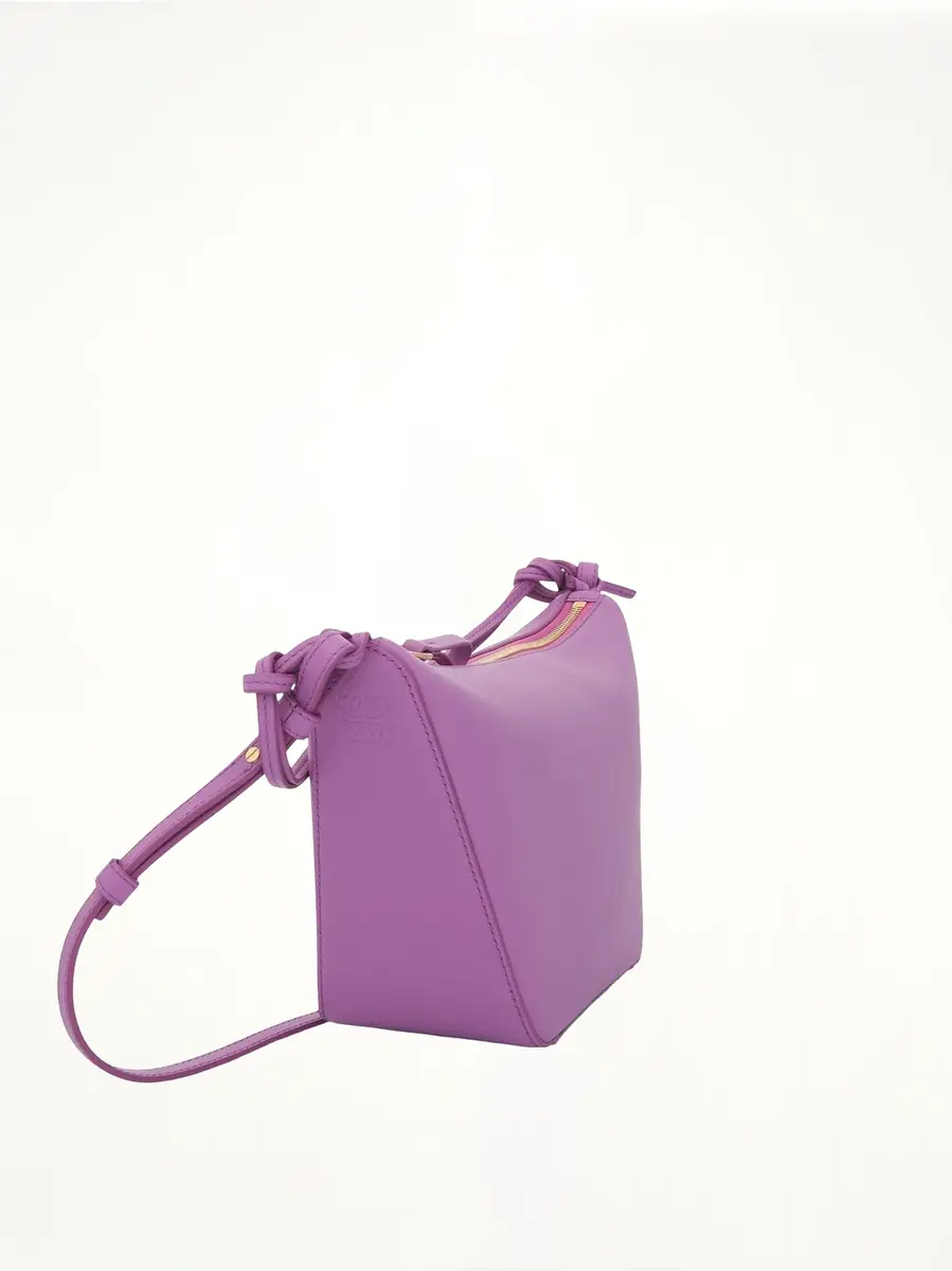 Loewe Mini Hammock Hobo Bag in Classic Calfskin Rockrose | Thumbnail 3 Loewe Mini Hammock Hobo Bag in Classic Calfskin Rockrose | Thumbnail 3